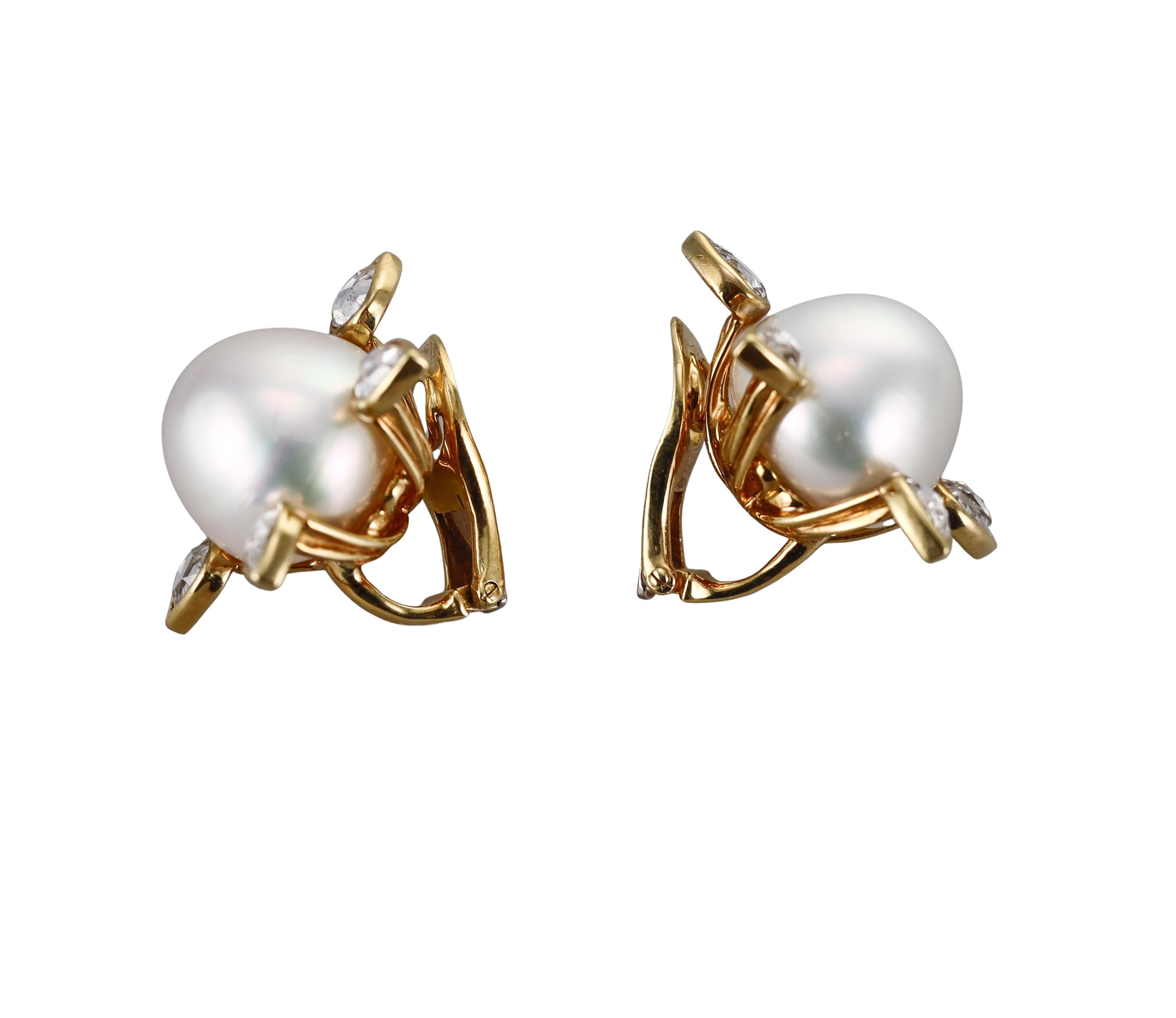 South Sea Pearl Diamond Gold Earrings
