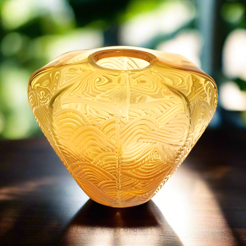 Brand New Lalique Crystal Lantern Vase 10015700
