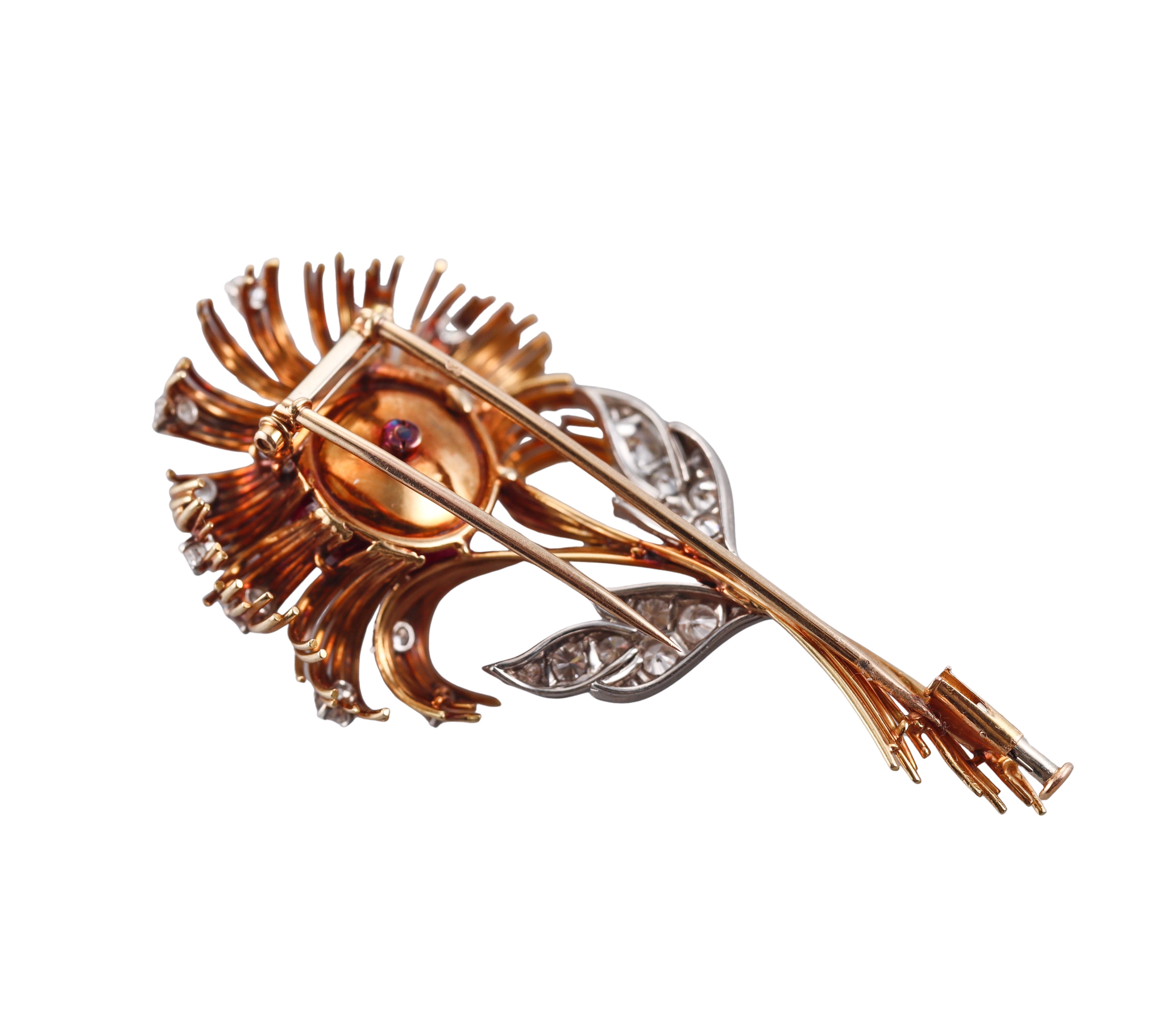 Continental 1960s 18k Gold Star Ruby Diamond Flower Brooch Pin