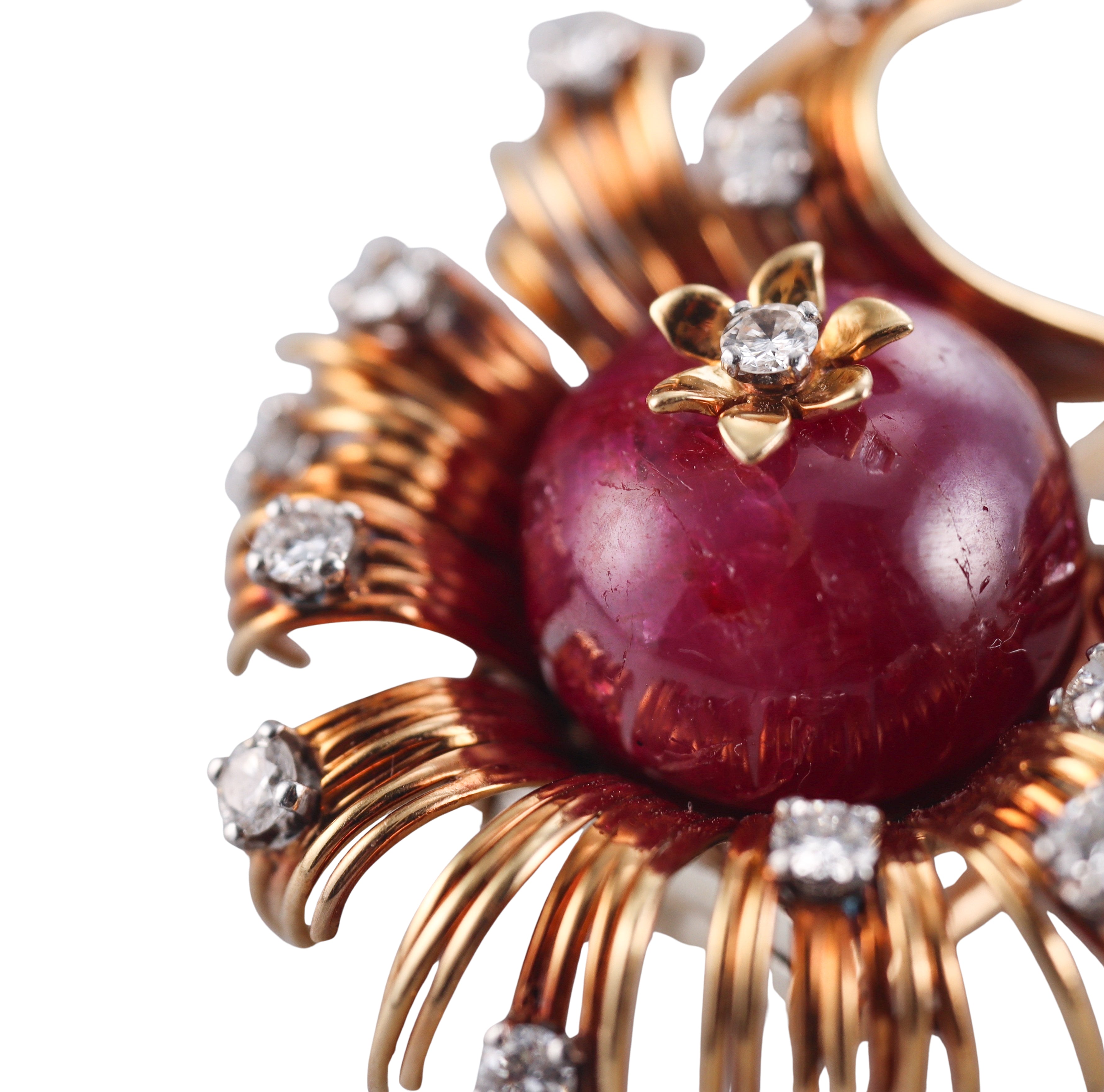 Continental 1960s 18k Gold Star Ruby Diamond Flower Brooch Pin