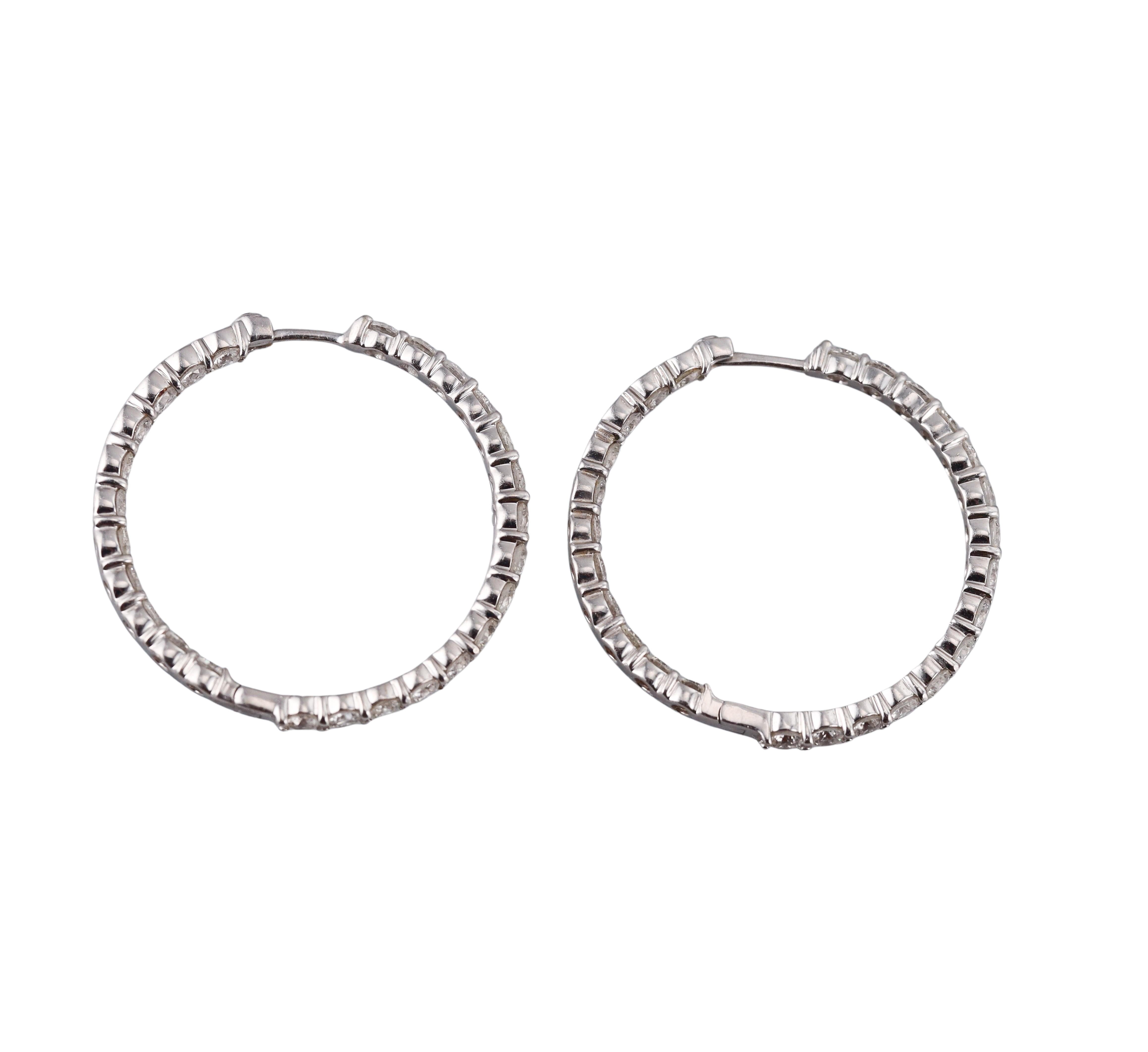 Roberto Coin Gold The Perfect Diamond Hoop Earrings