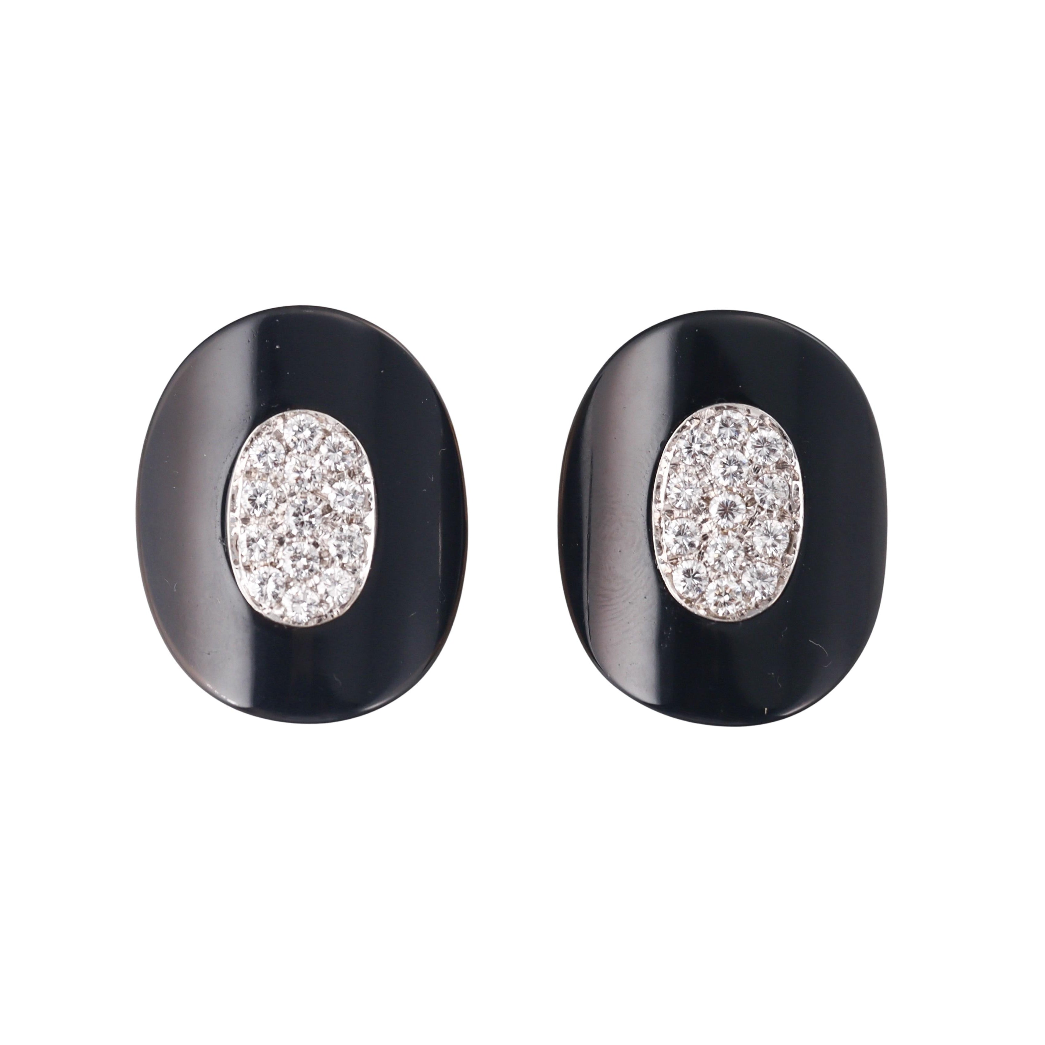 Van Cleef & Arpels 1960s Diamond Onyx Gold Earrings