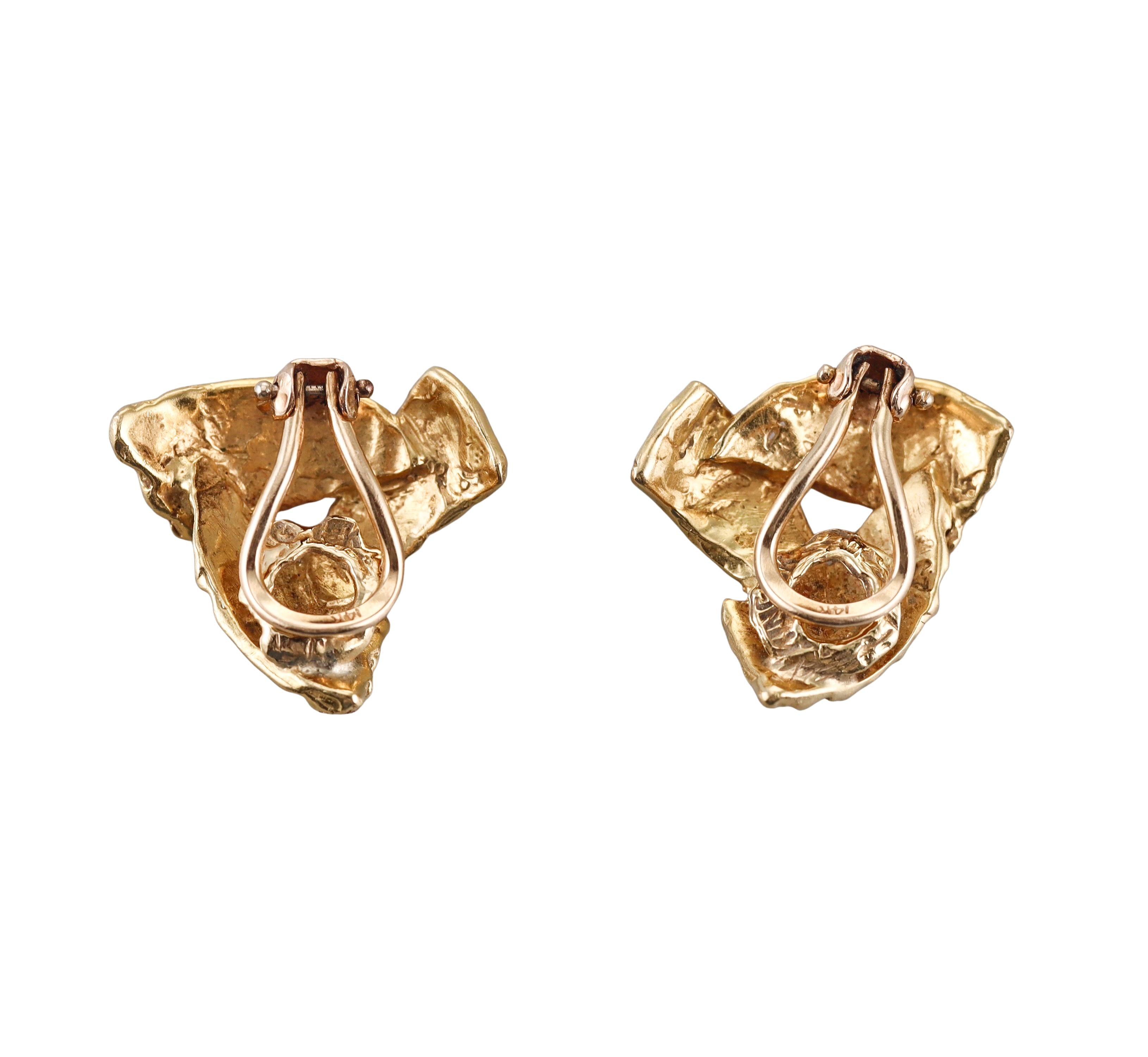 Arthur King 1970s Triangular Gold Earrings