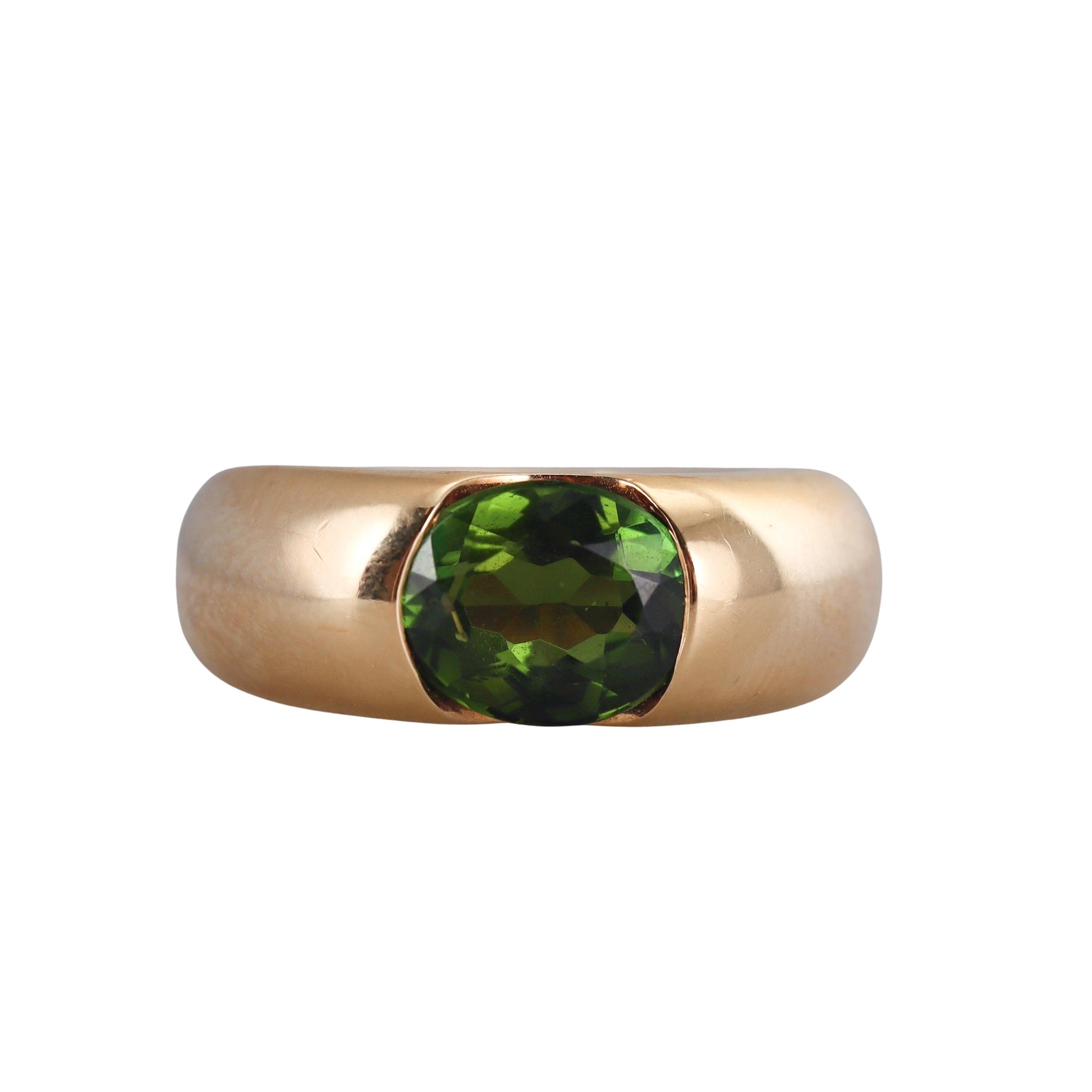 Cartier Ellipse Green Tourmaline Gold Ring