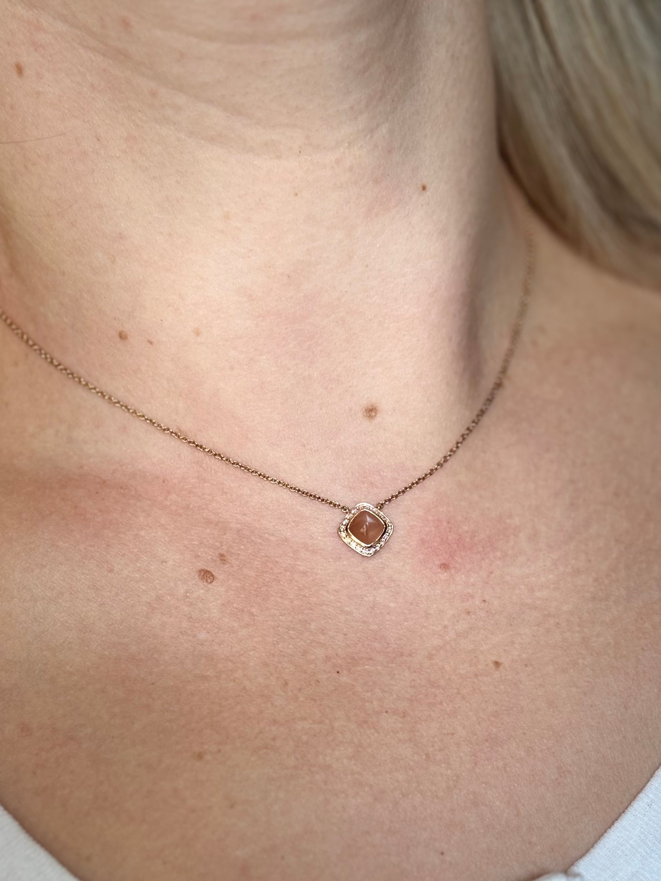Fred Pain de Sucre Rose Gold Peach Moonstone Diamond Necklace
