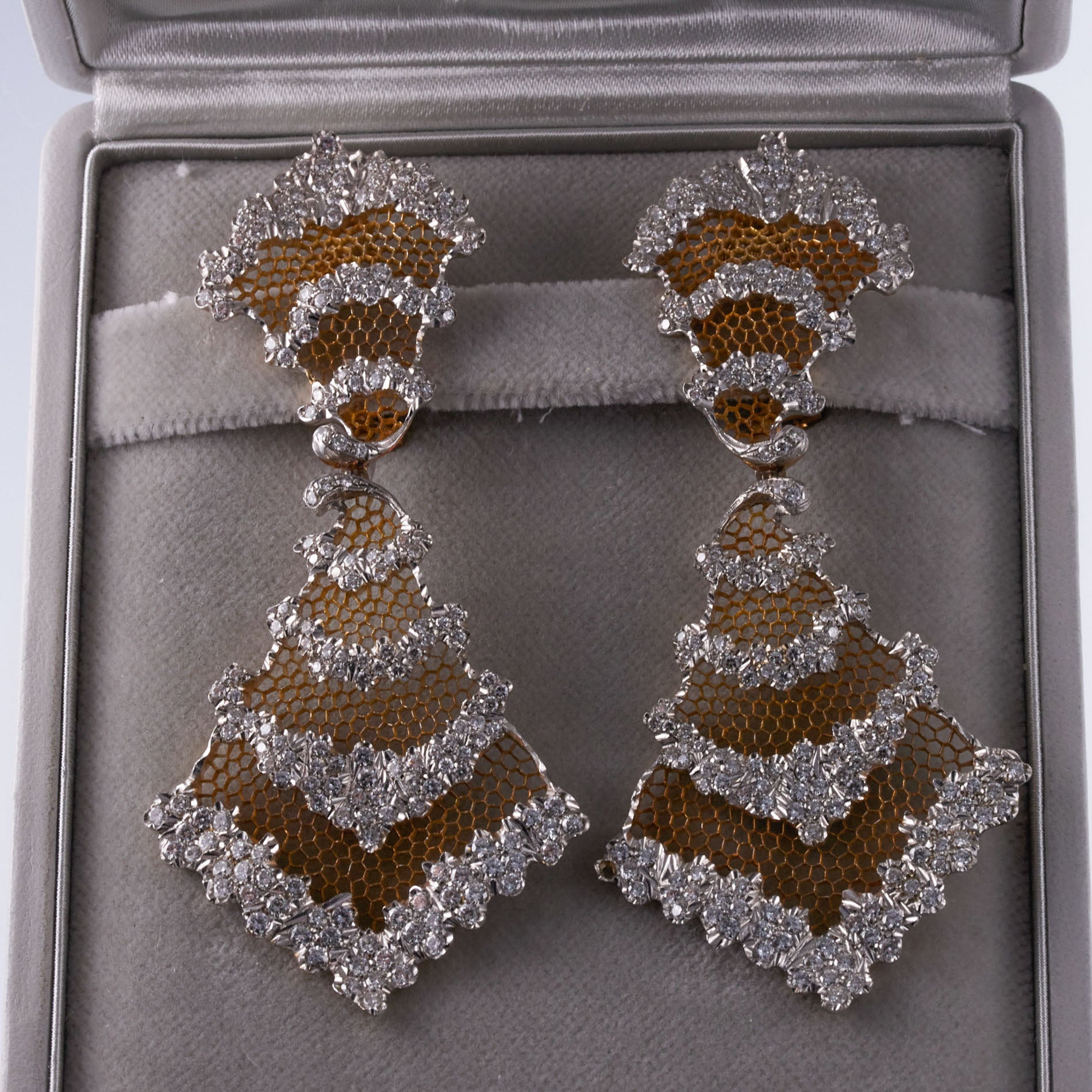 Buccellati Honeycomb Diamond Gold Earrings