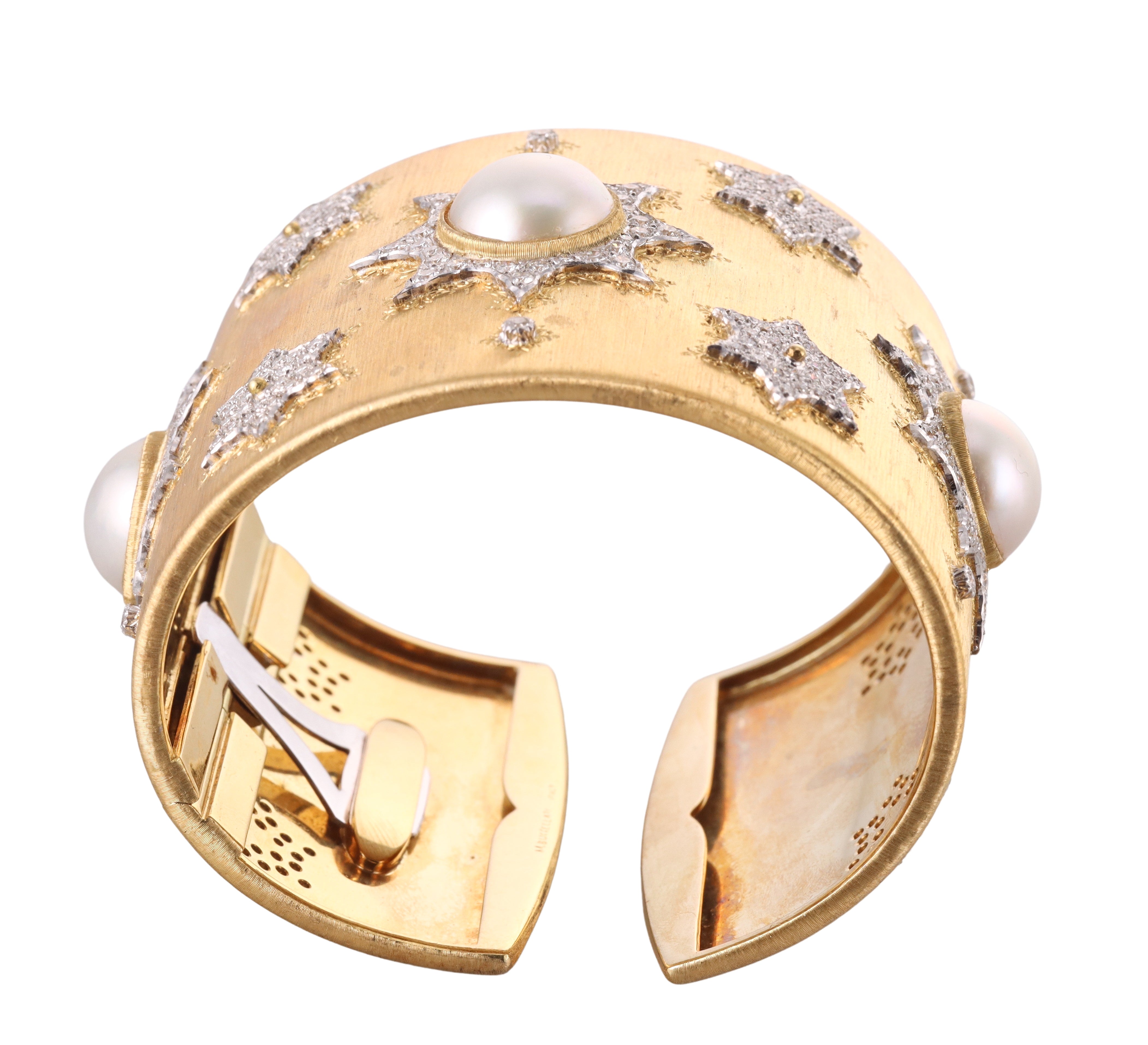 Mario Buccellati Pearl Diamond Gold Cuff Bracelet