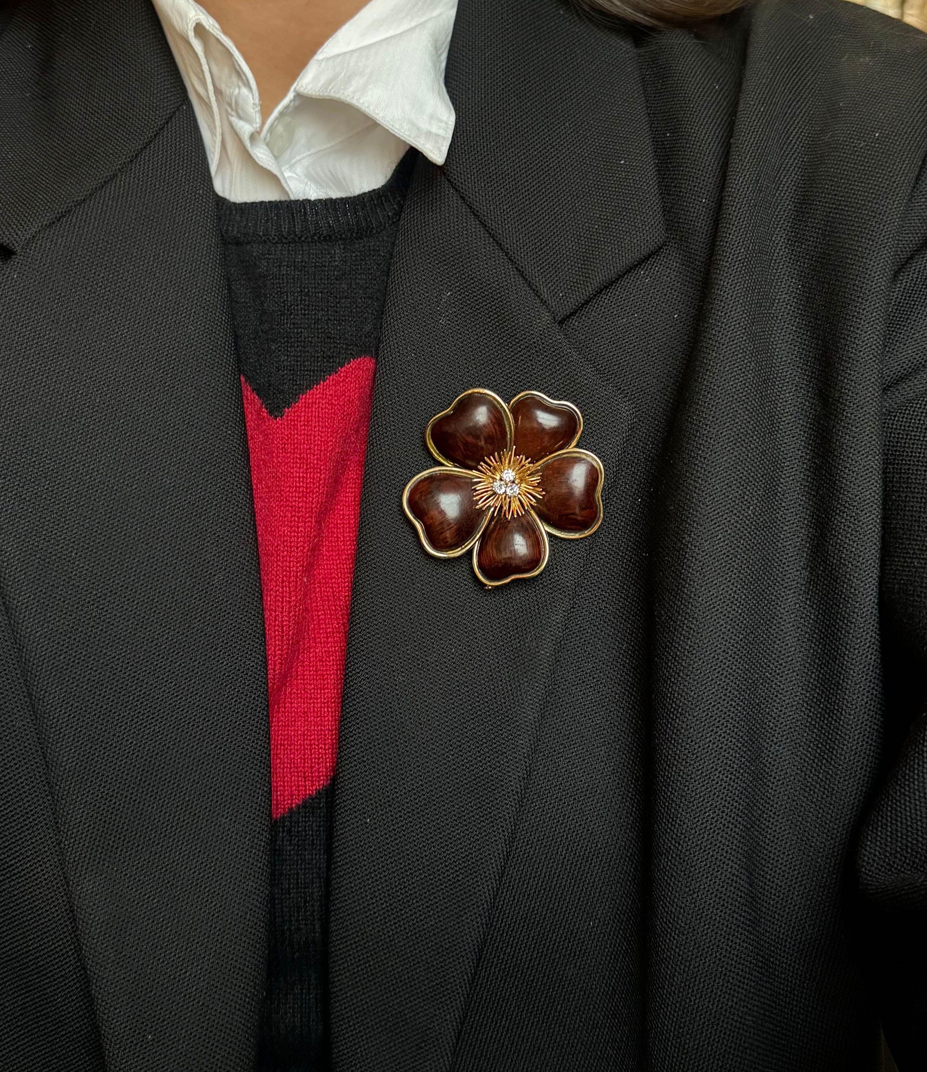 Van Cleef & Arpels Rose de Noel Wood Diamond Gold Brooch