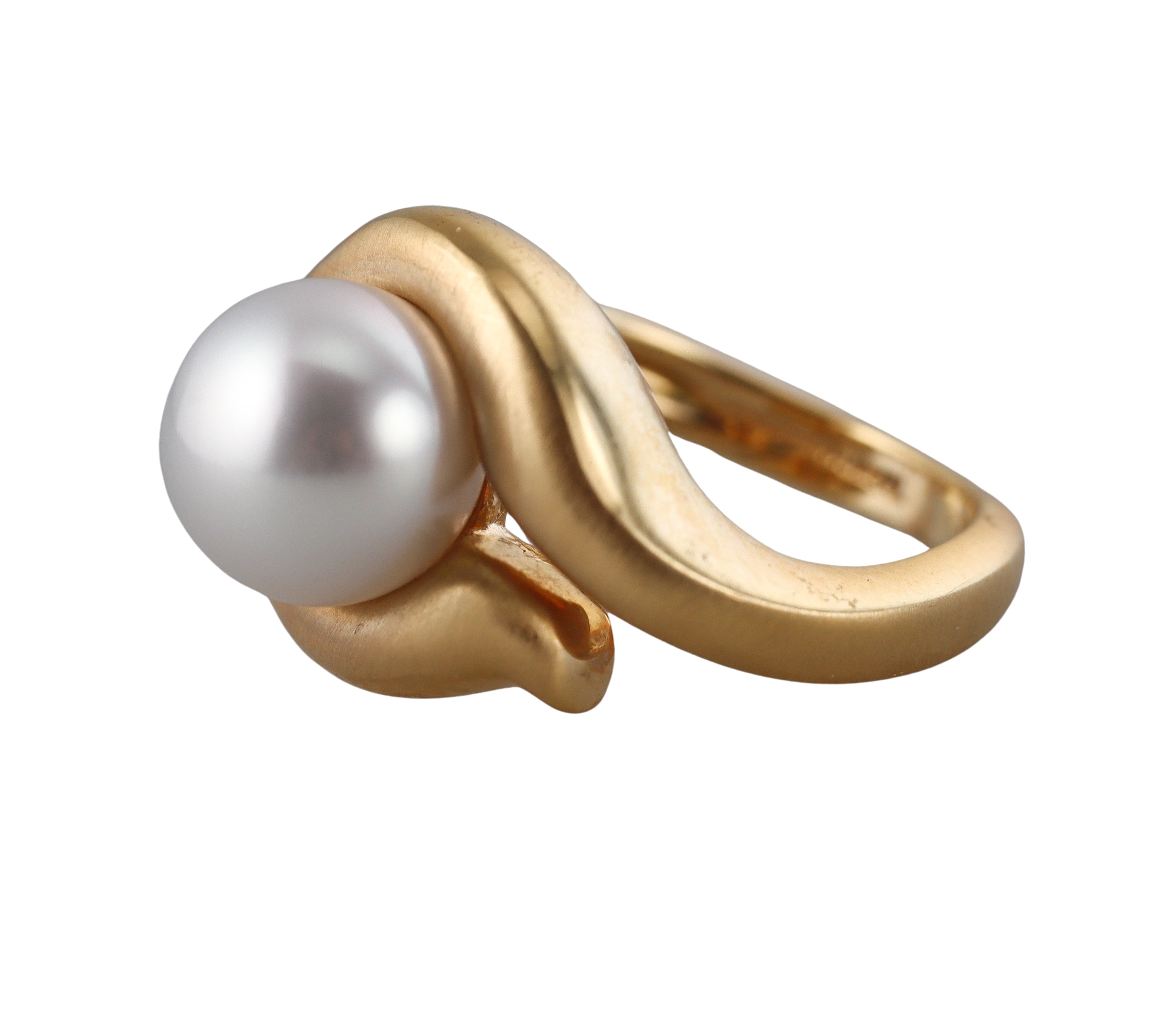 Assael Angela Cummings Scroll South Sea Pearl Gold Ring