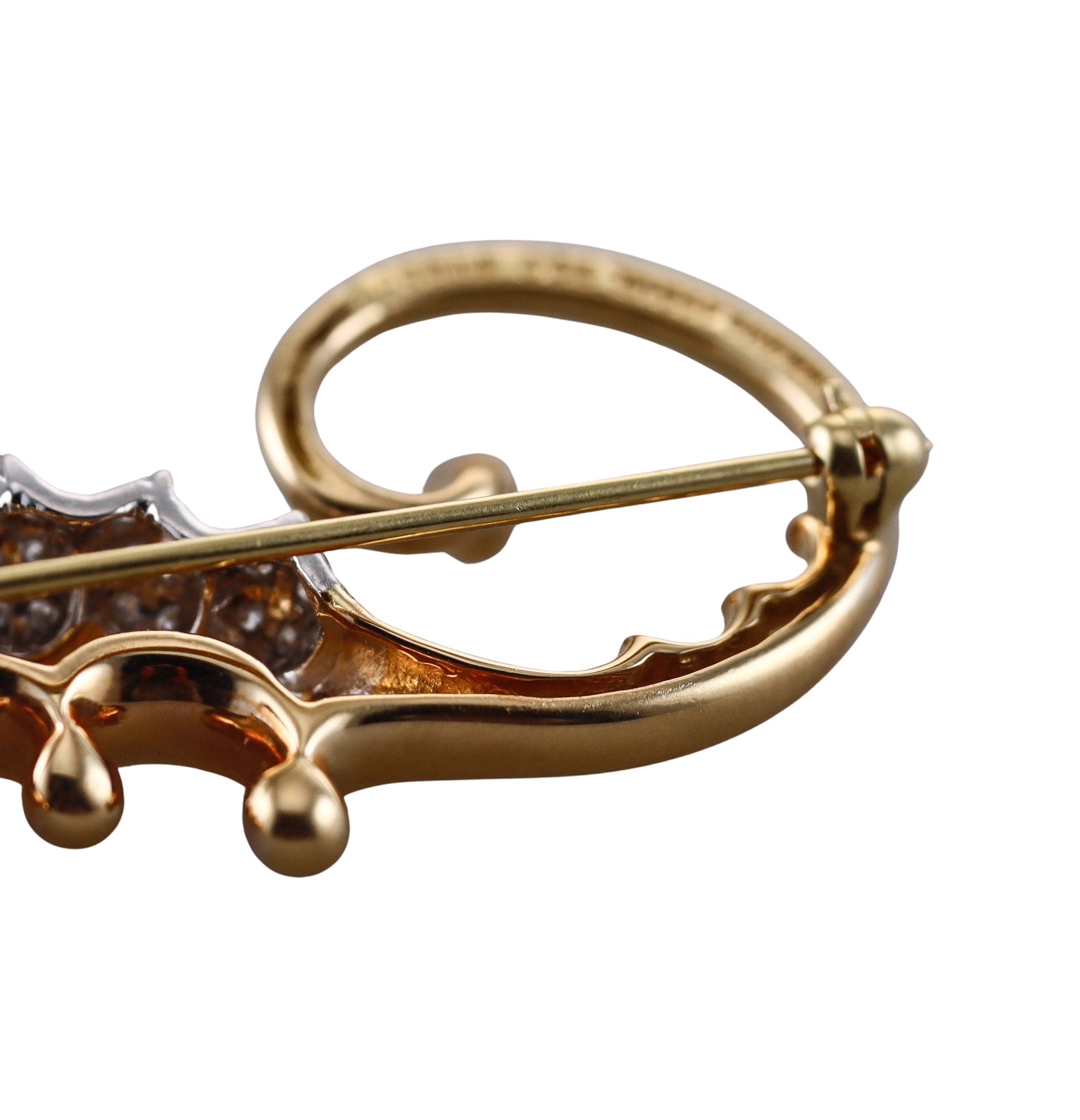 Assael Angela Cummings Diamond Gold Platinum Seahorse Brooch