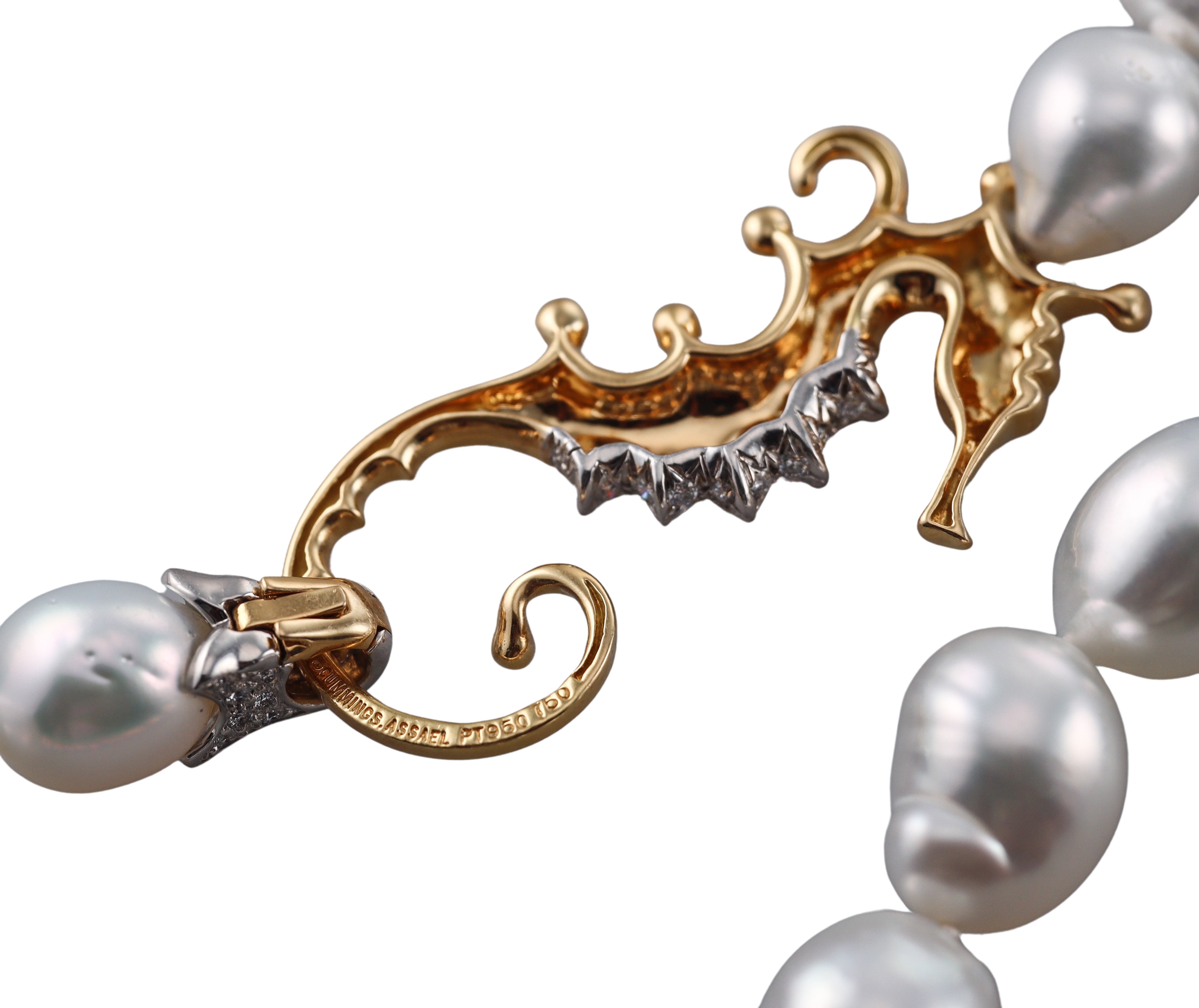 Assael Angela Cummings Baroque South Sea Pearl Diamond Seahorse Gold Necklace