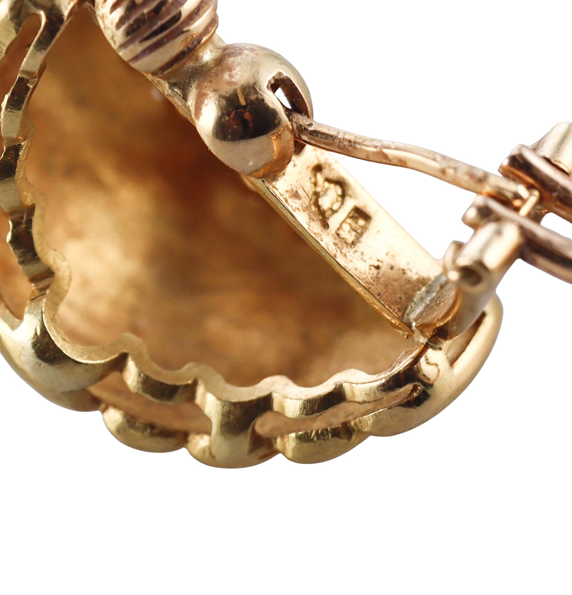 Elizabeth Locke Hammered Gold Hoop Earrings