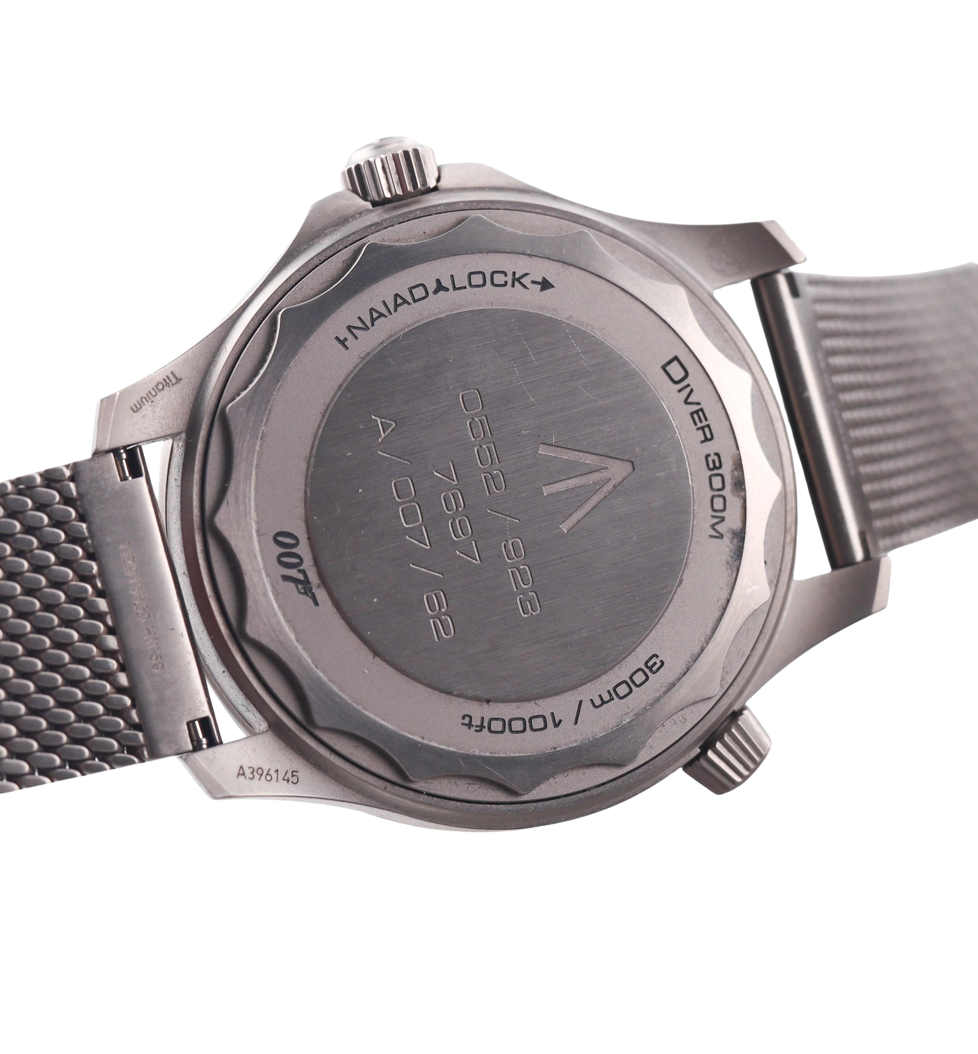 Omega Seamaster Diver 007 Edition Chronometer Titanium Watch 21090422001001