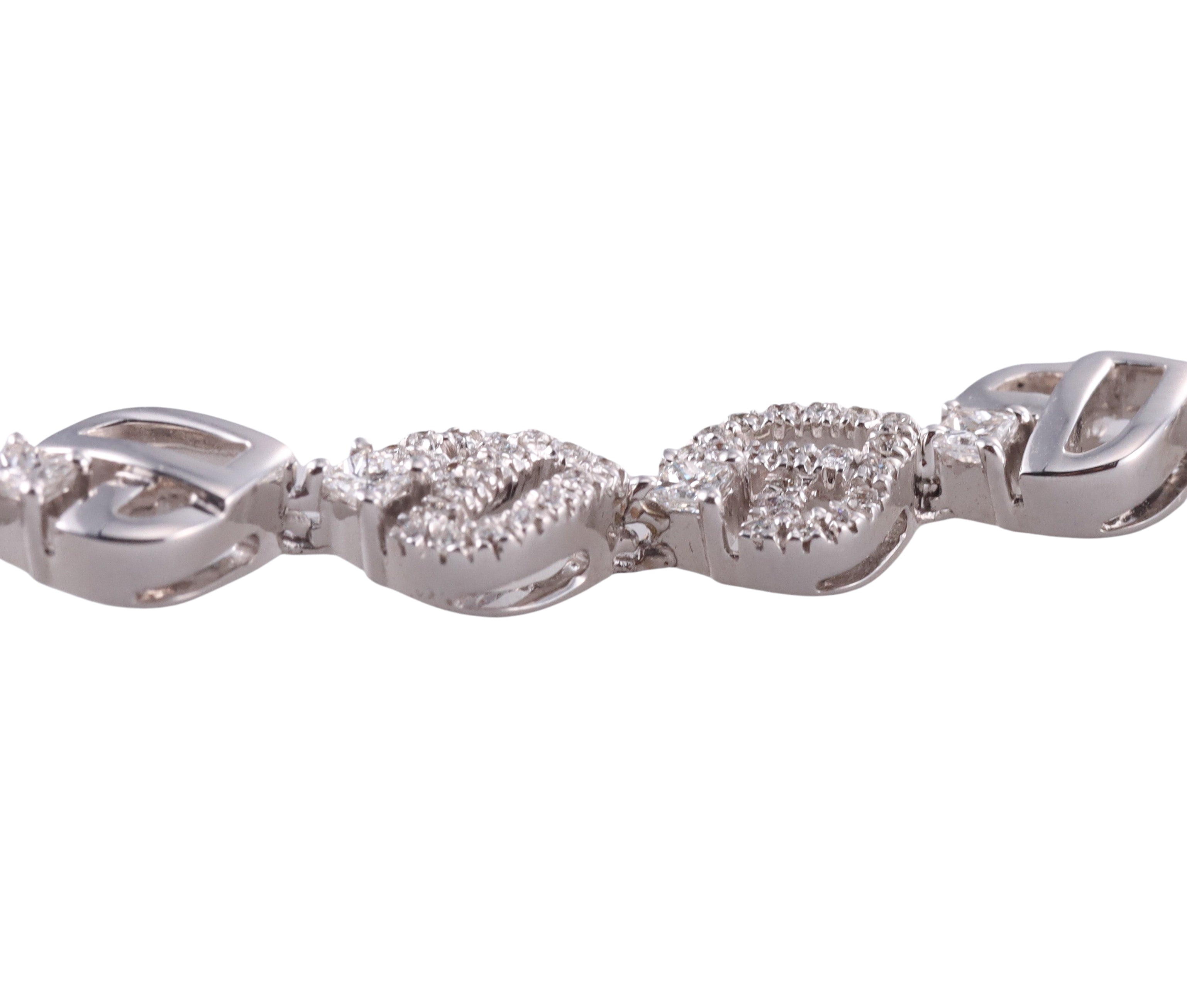 Damiani 18k Gold 1.33ctw Diamond Heart Bracelet