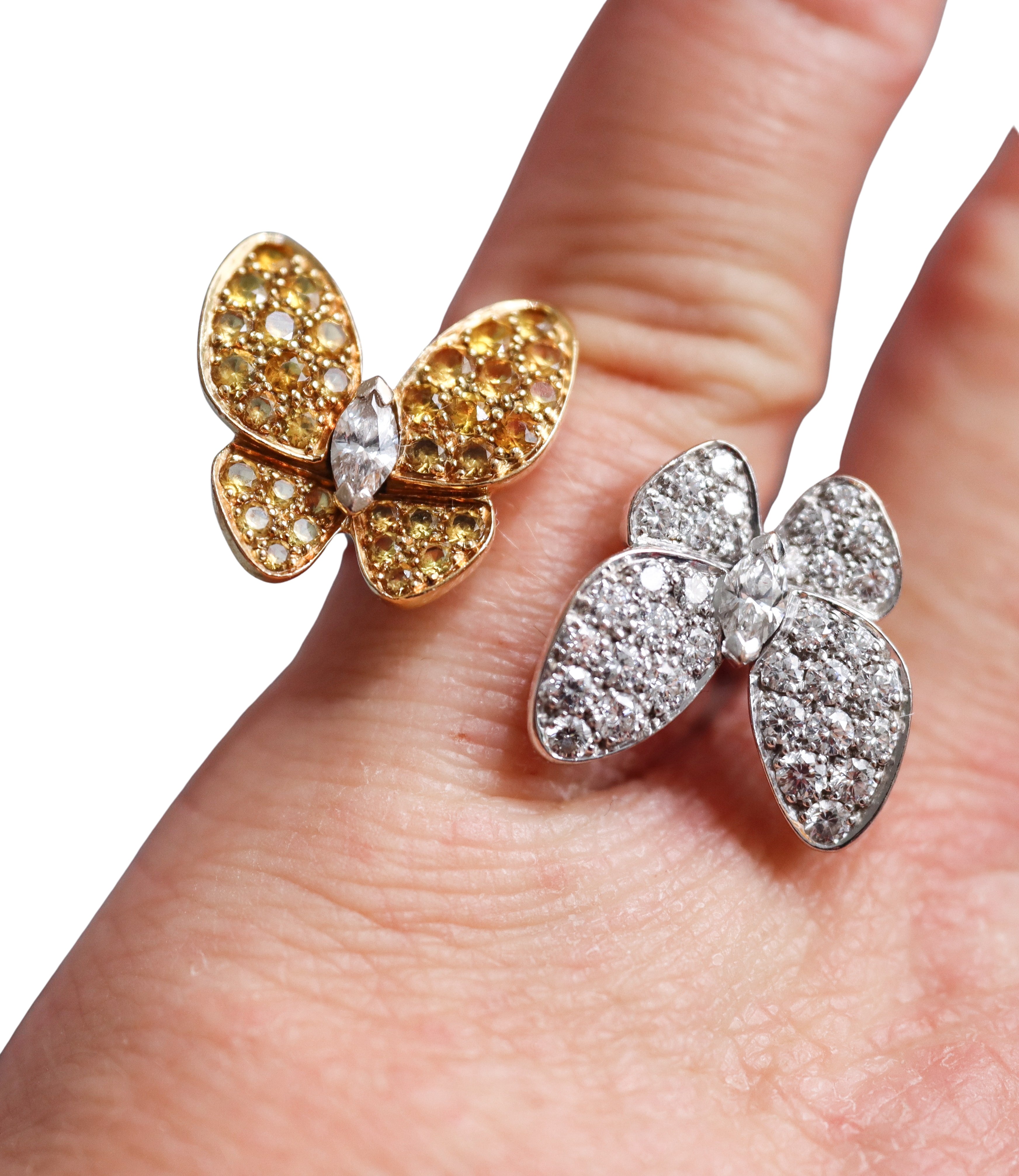 Van Cleef & Arpels Between the Finger Butterfly Diamond Sapphire Gold Ring