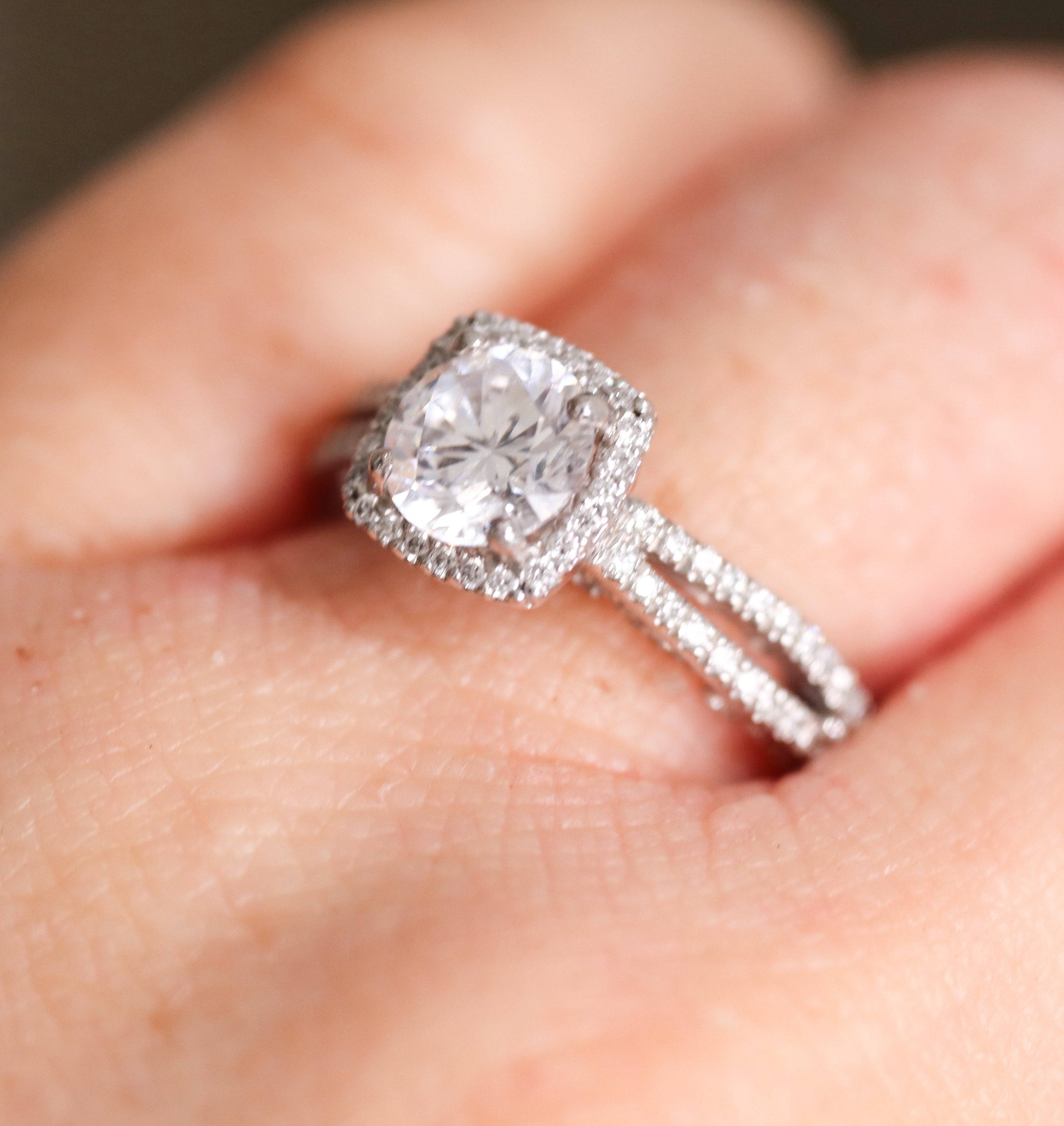 Verragio Gold Engagement Ring