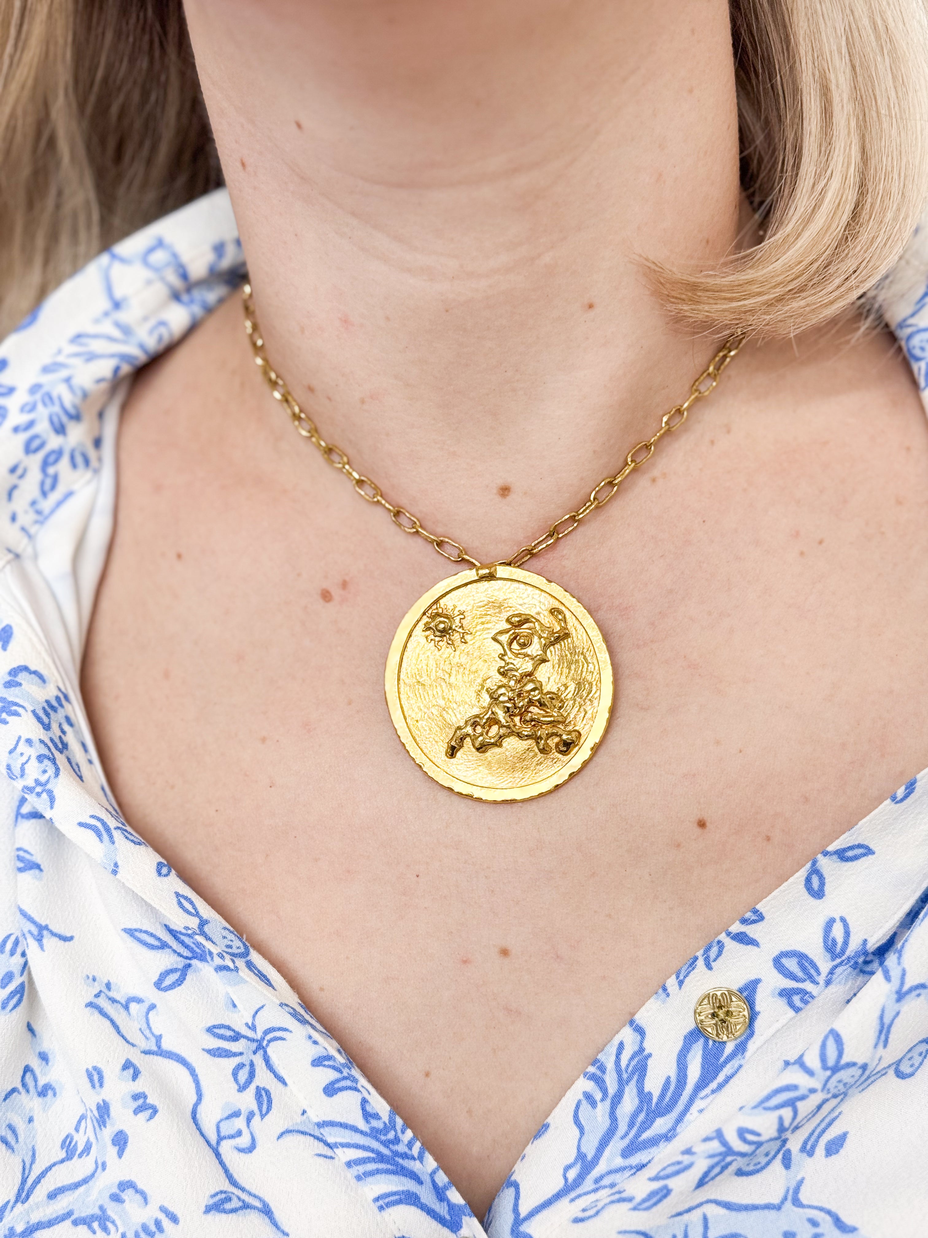 Jean Mahie Gold Circle Pendant