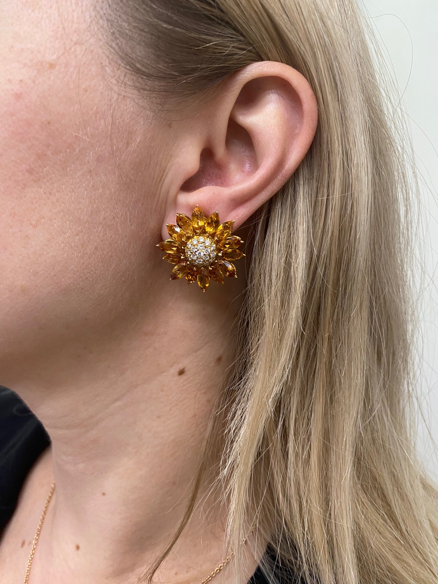 Asprey Daisy Heritage Citrine Diamond Gold Earrings