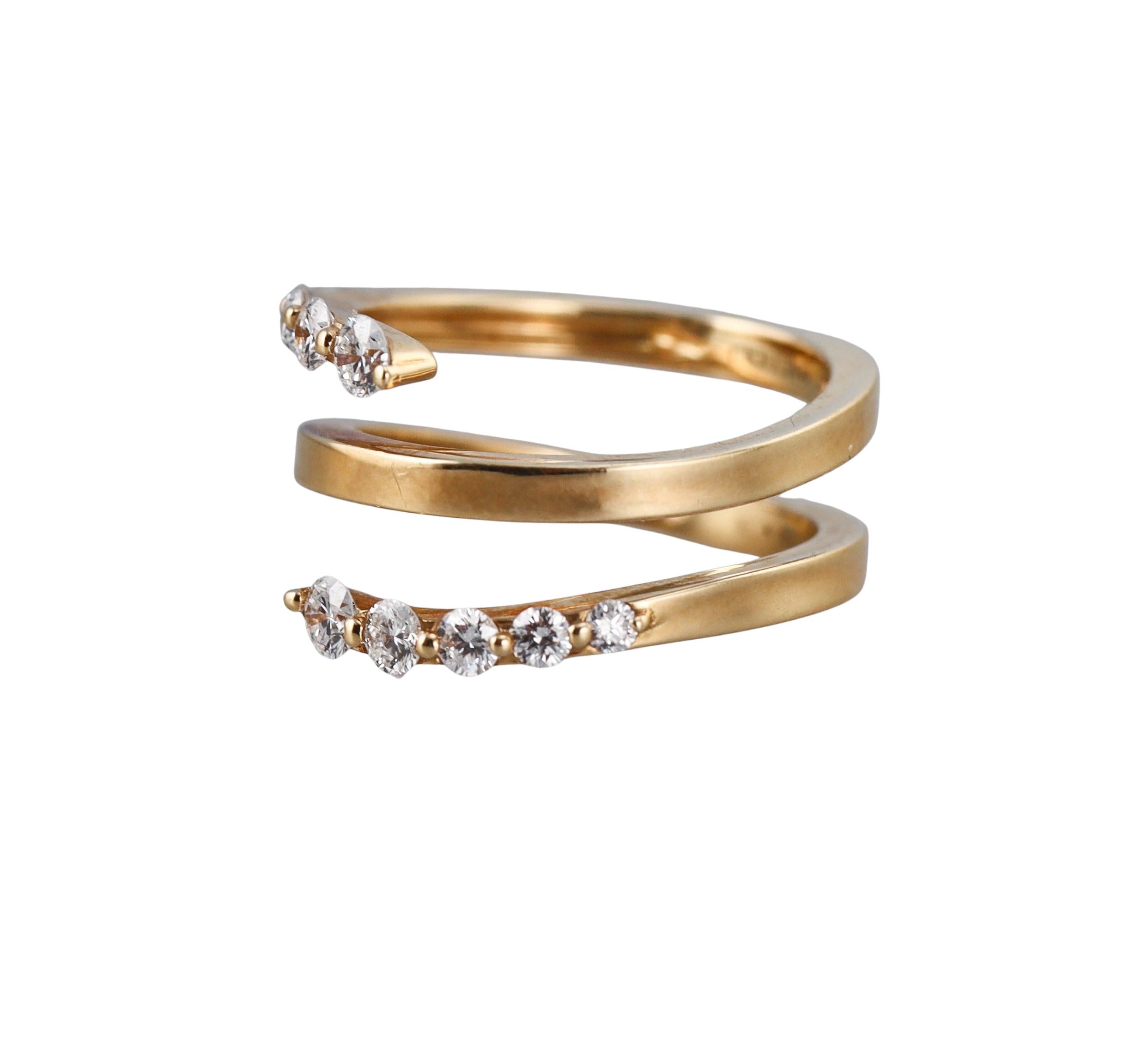 Mattioli Aspis Yellow Gold Diamond Ring