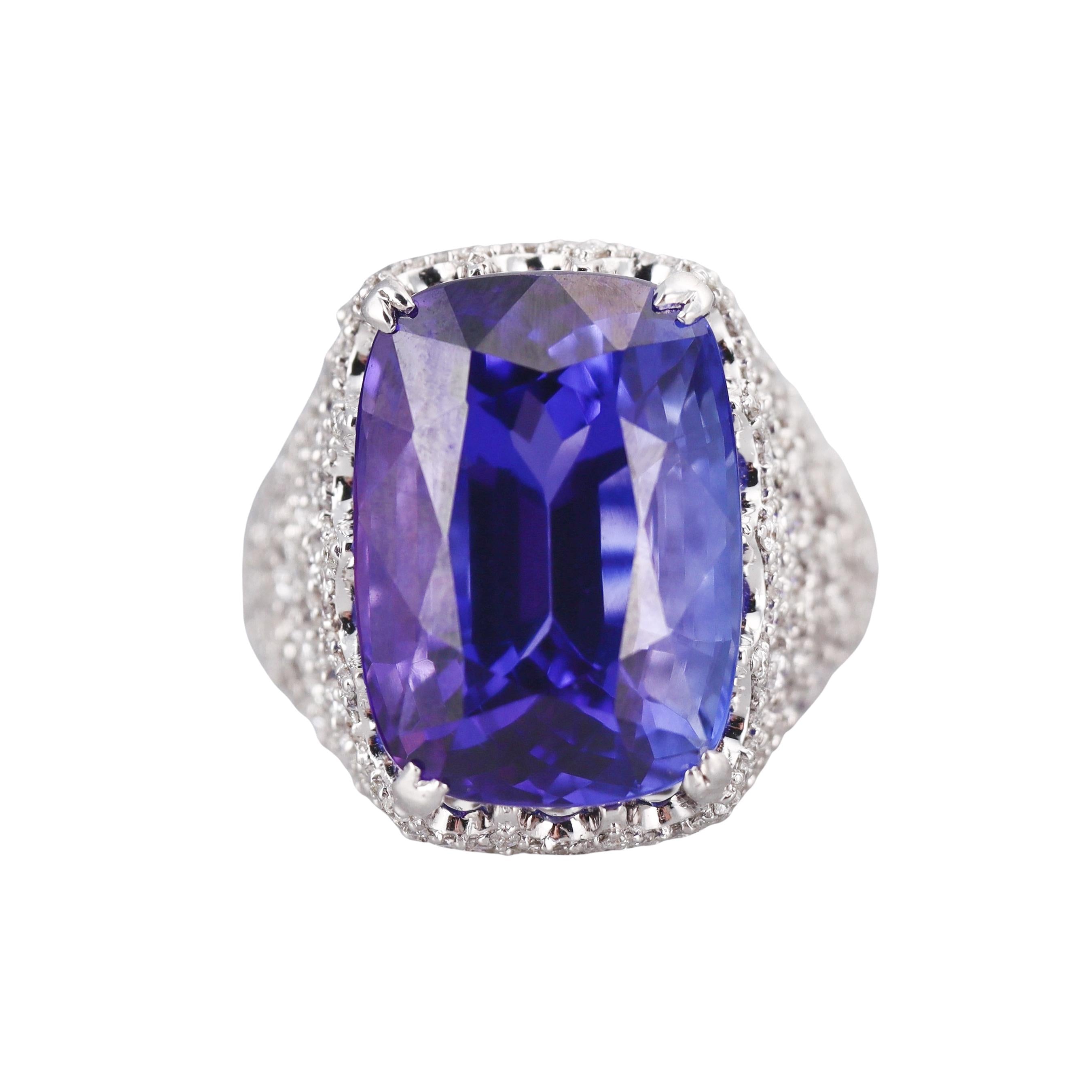 20.77ct Tanzanite Diamond Gold Ring