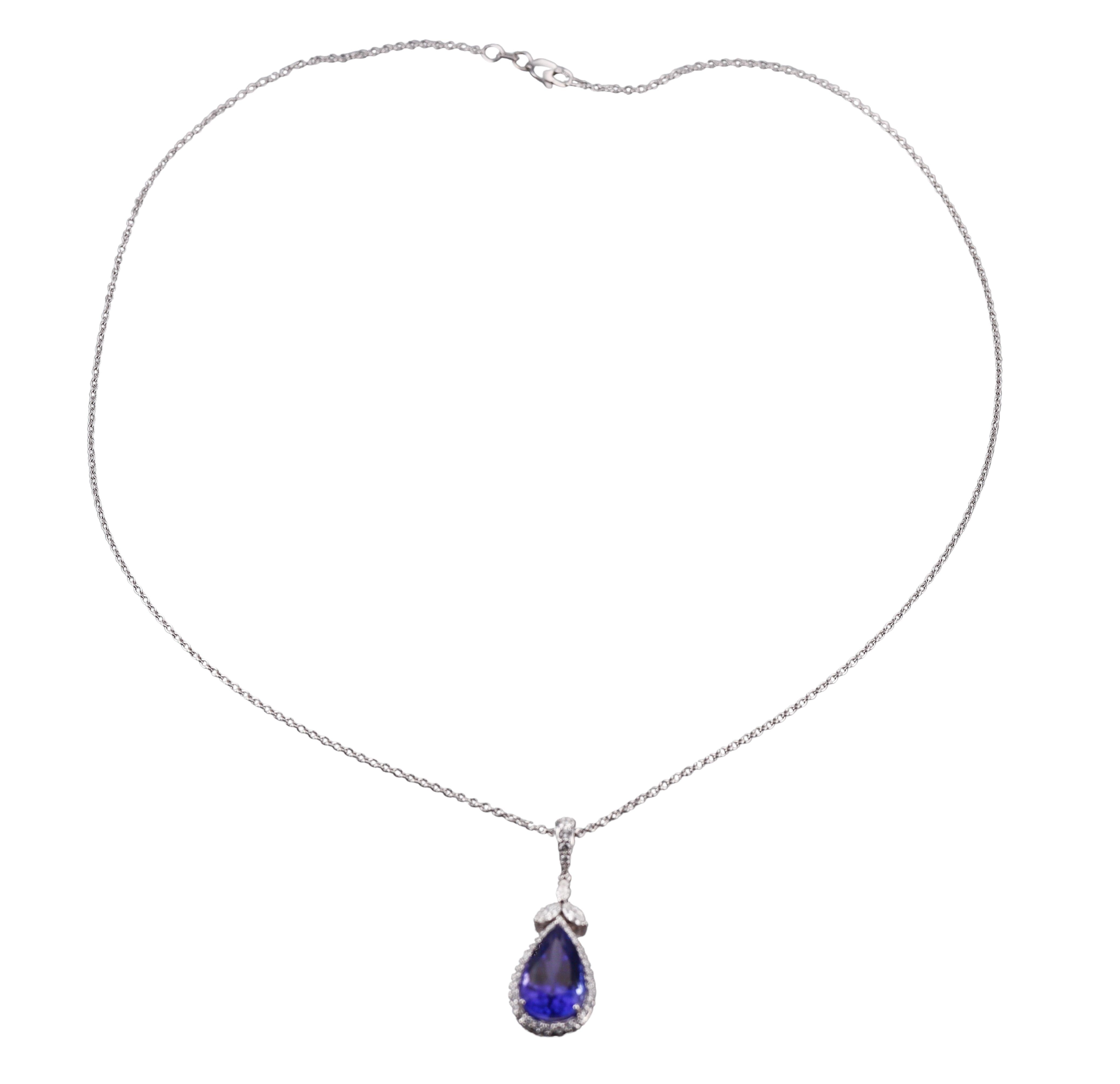 Tanzanite Diamond Gold Pendant Necklace