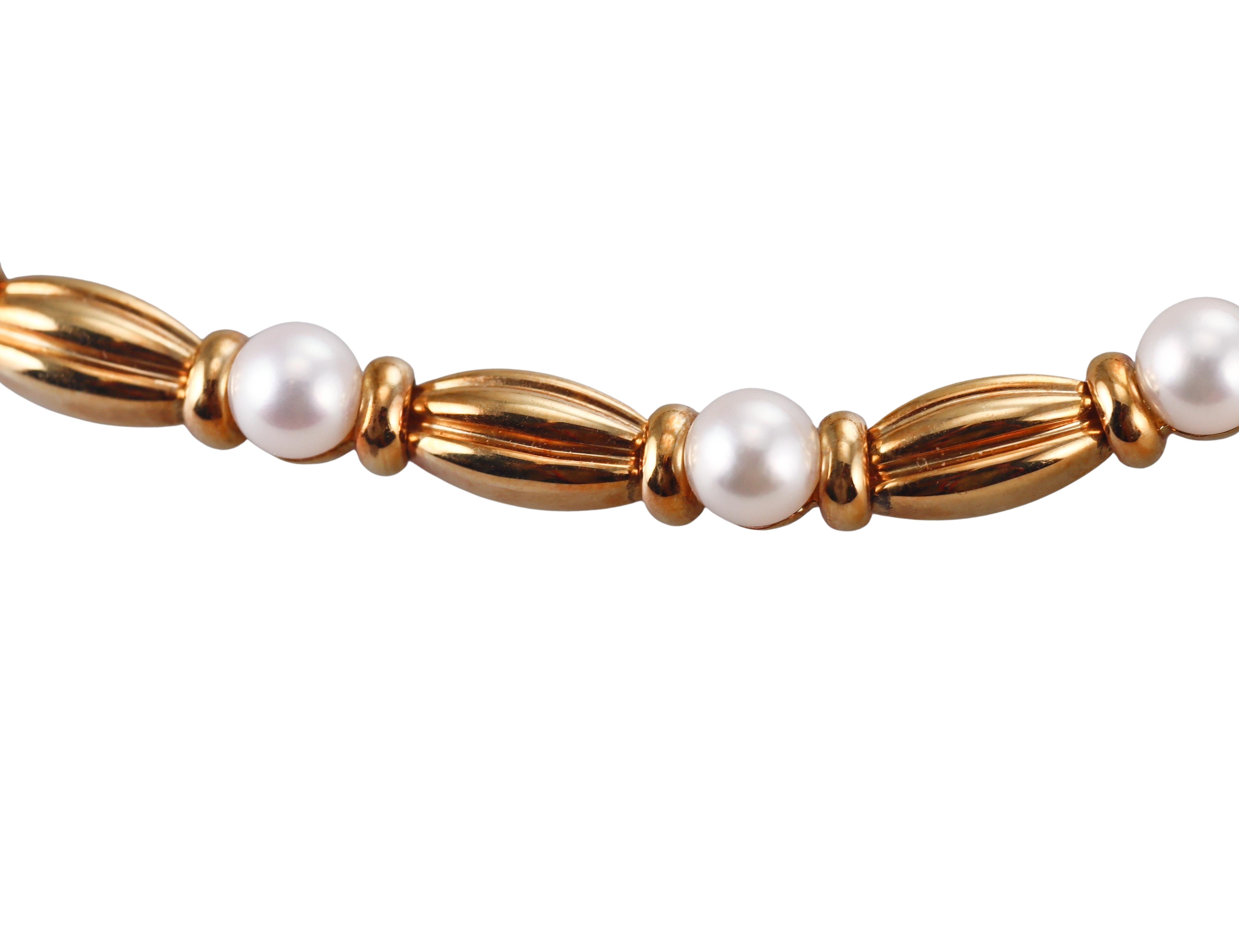 Tiffany & Co Pearl Gold Classic Necklace