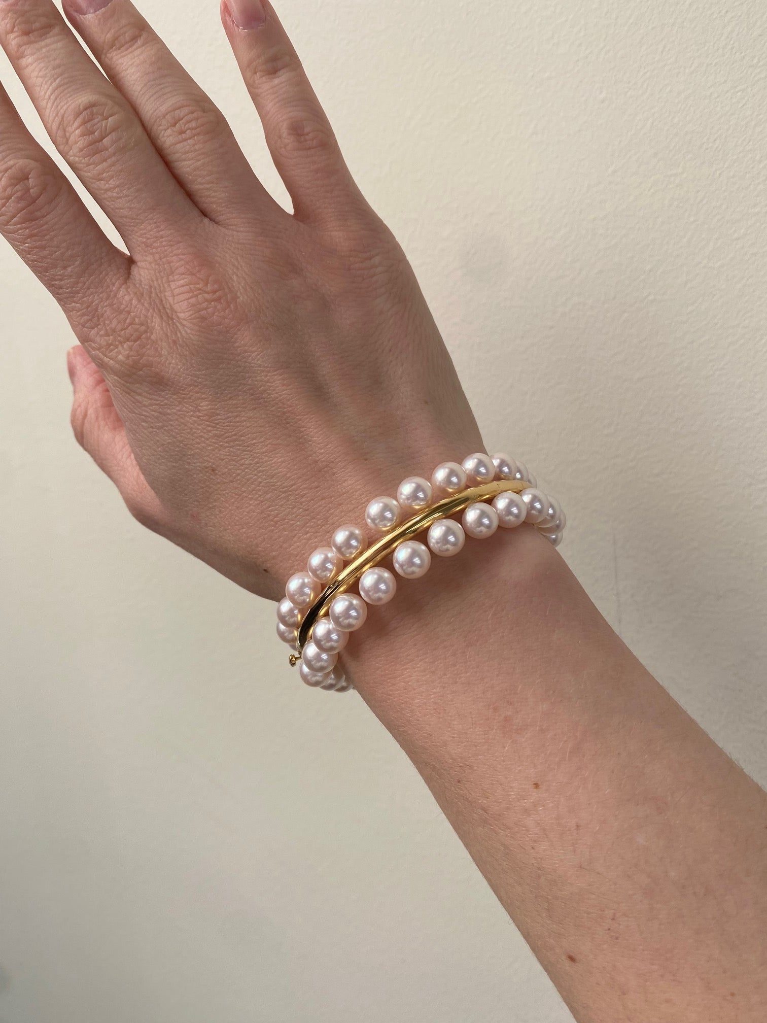 Assael Forever Pearl Gold Bangle Bracelet