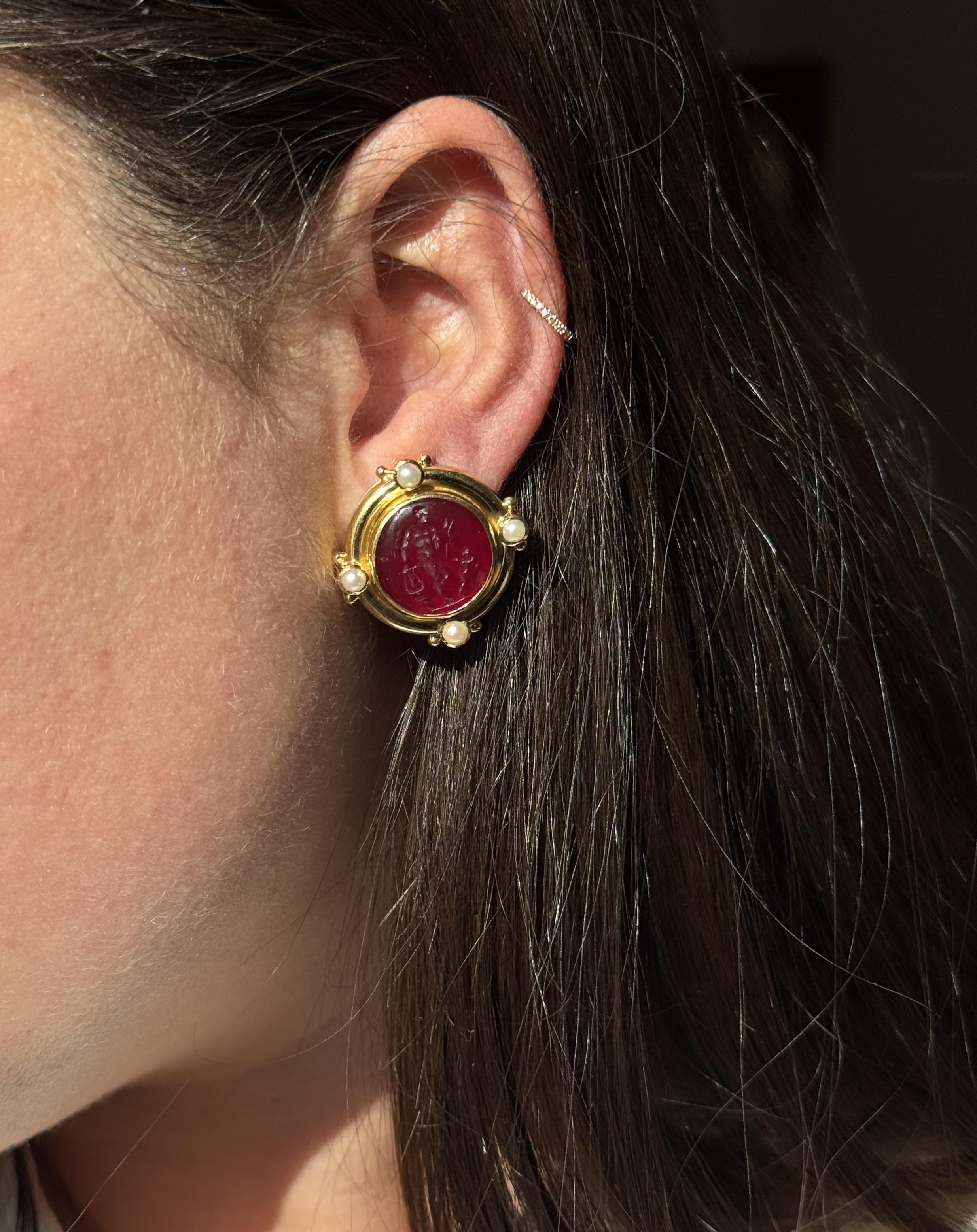 Elizabeth Locke Venetian Glass Intaglio Pearl Gold Earrings