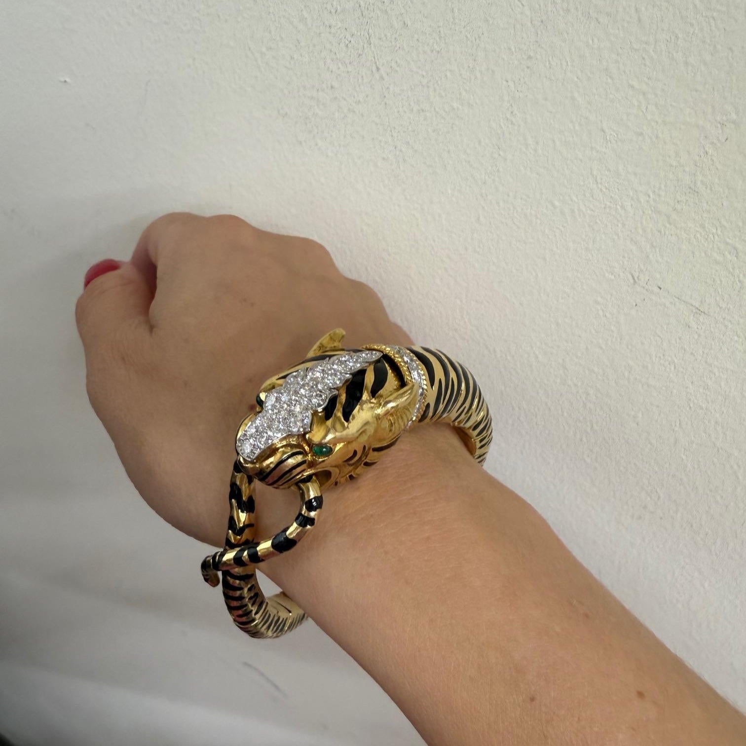 David Webb Diamond Emerald Gold Platinum Enamel Tiger Bracelet