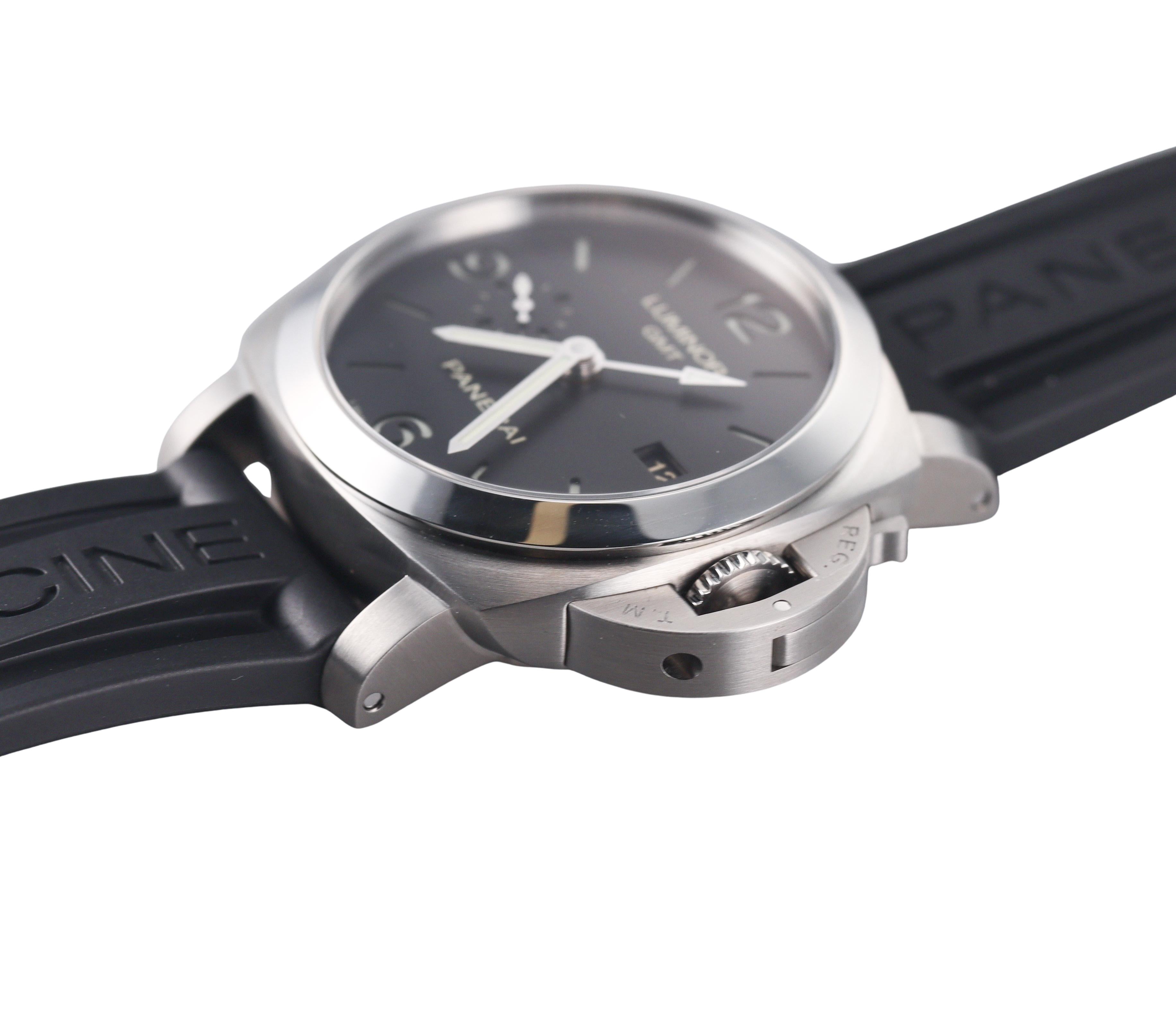 Panerai Luminor GMT 3 Days Black Dial Automatic Watch PAM00320