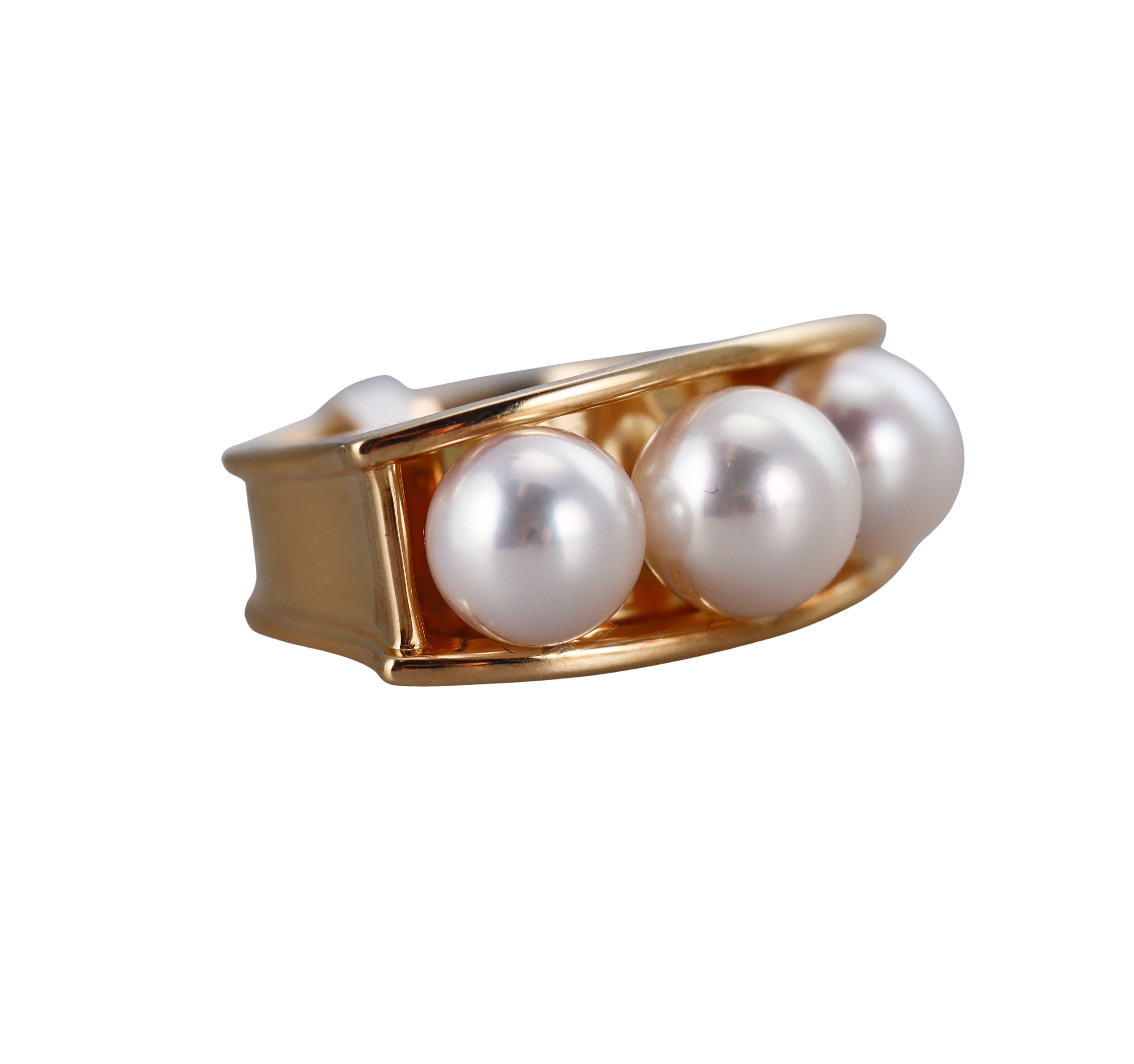 Assael Pearl Yellow Gold Ring