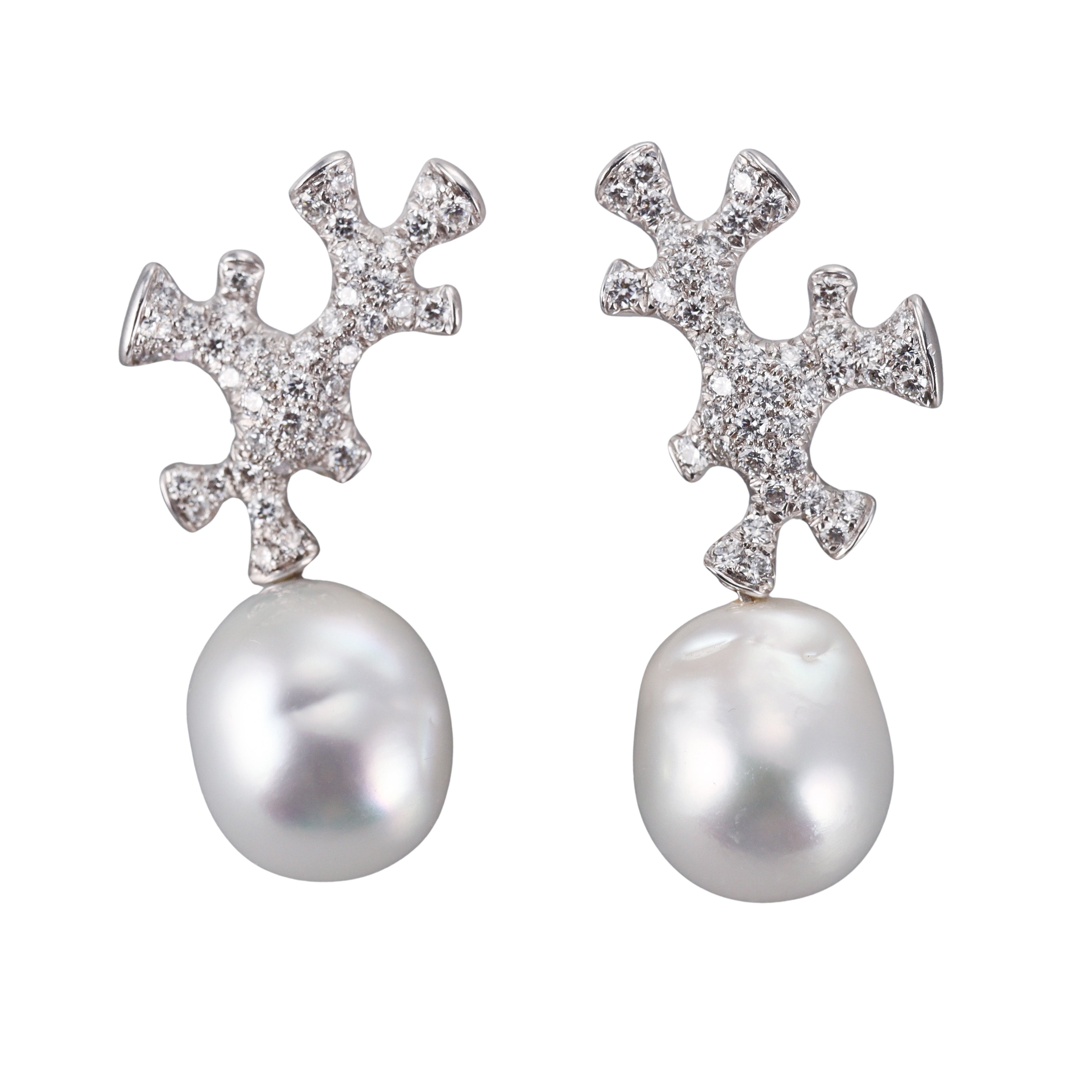 Angela Cummings Assael Platinum South Sea Pearl Diamond Earrings