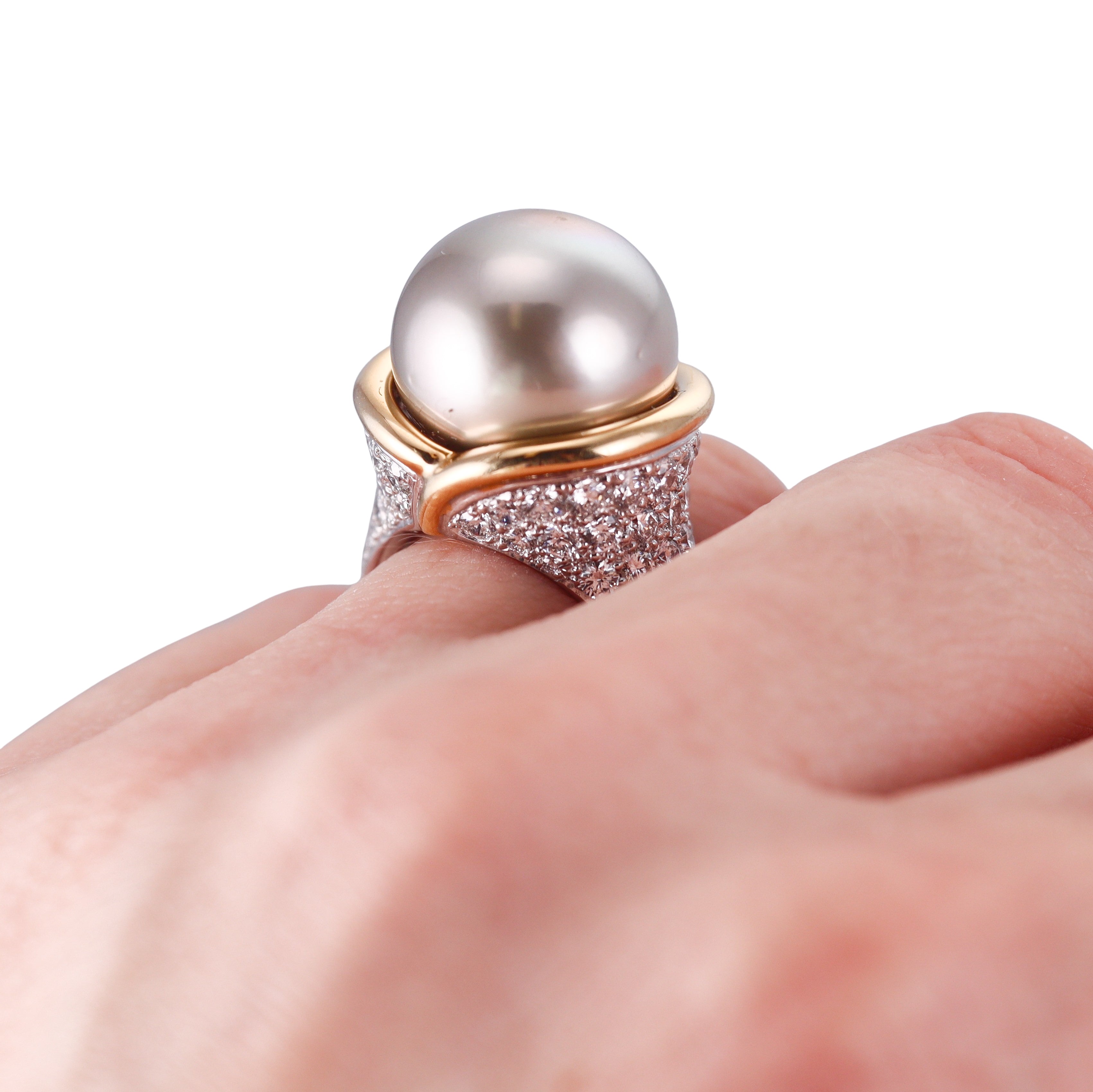 Angela Cummings Assael Diamond South Sea Tahitian Pearl Gold Platinum Ring