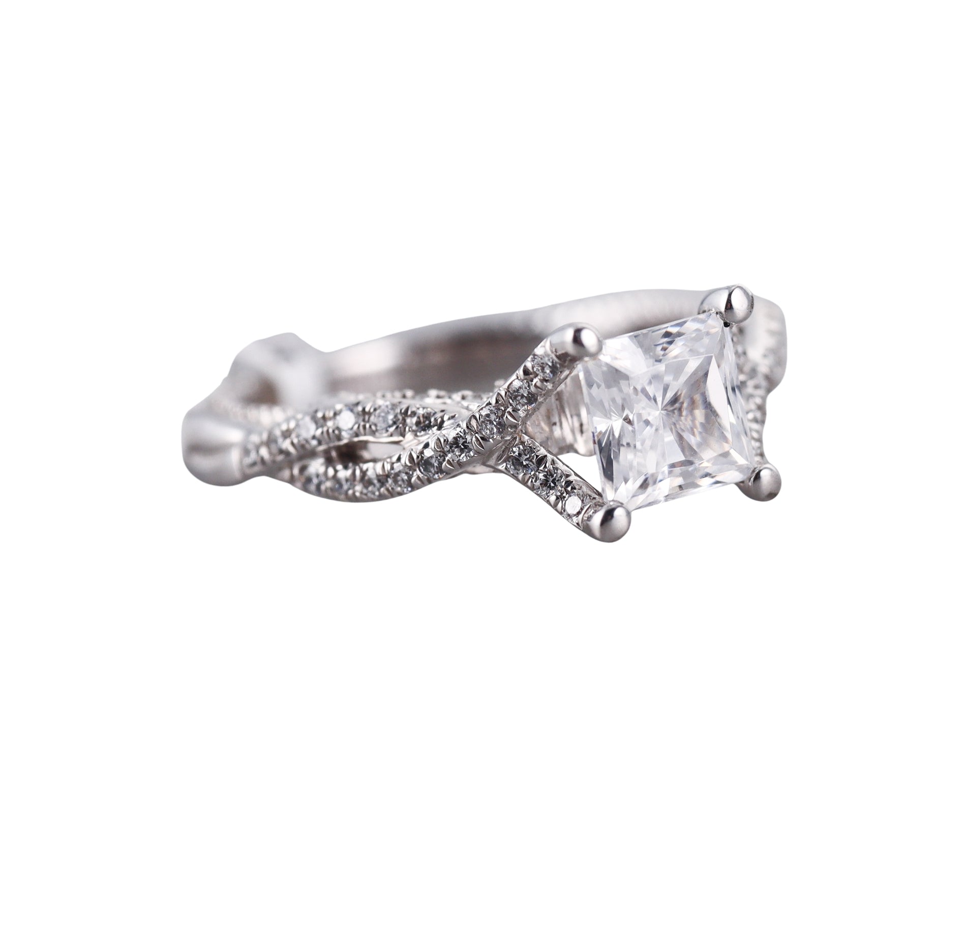 Verragio Insignia Gold Engagement Ring