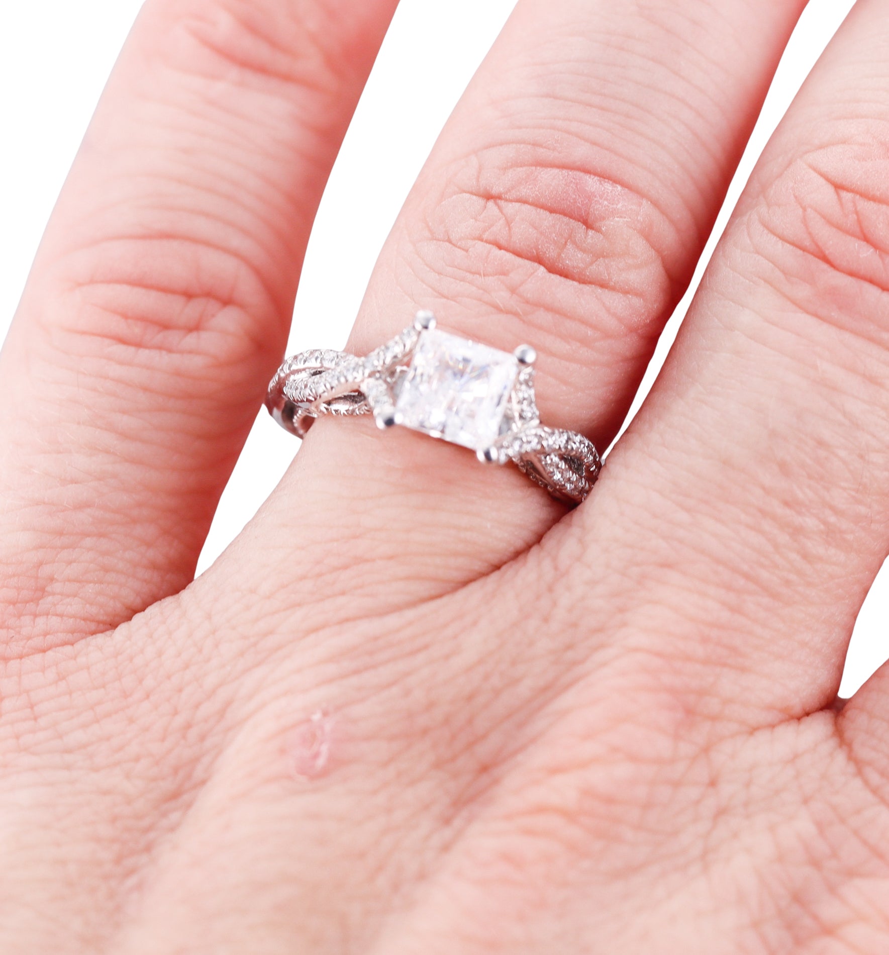 Verragio Insignia Gold Engagement Ring