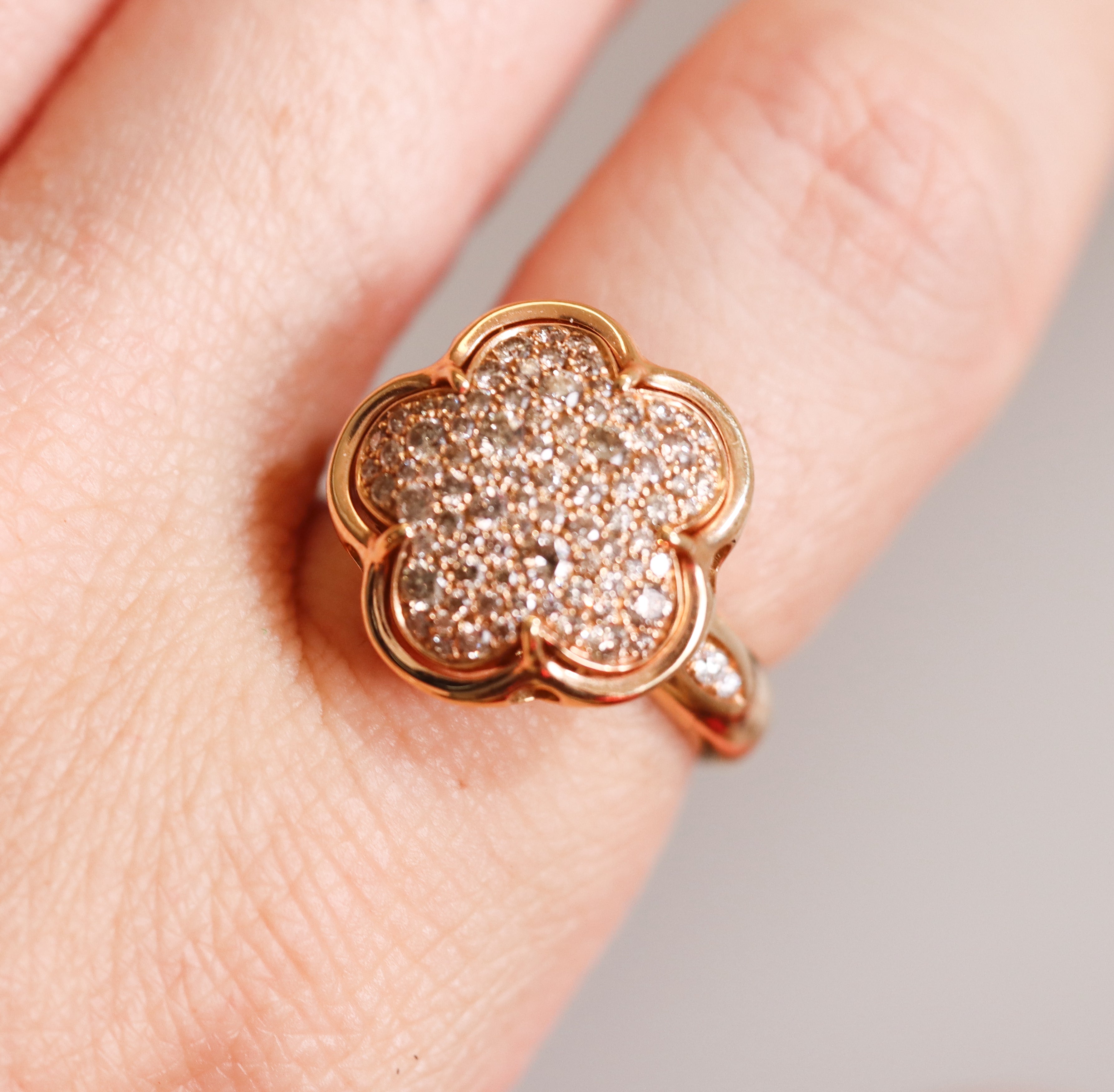 Pasquale Bruni Fancy Diamond Rose Gold Flower Ring
