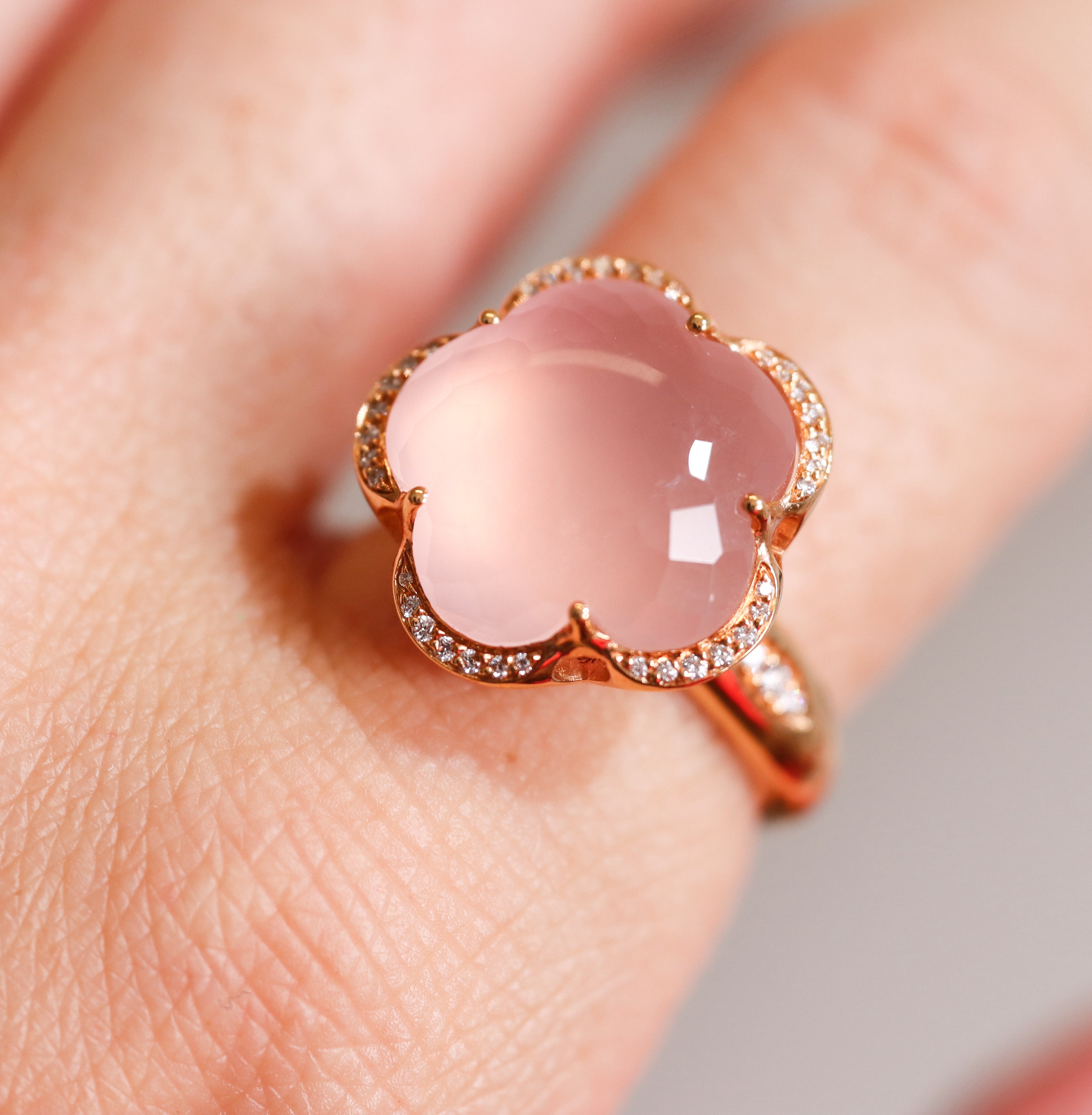Pasquale Bruni Rose Quartz Diamond Gold Ring