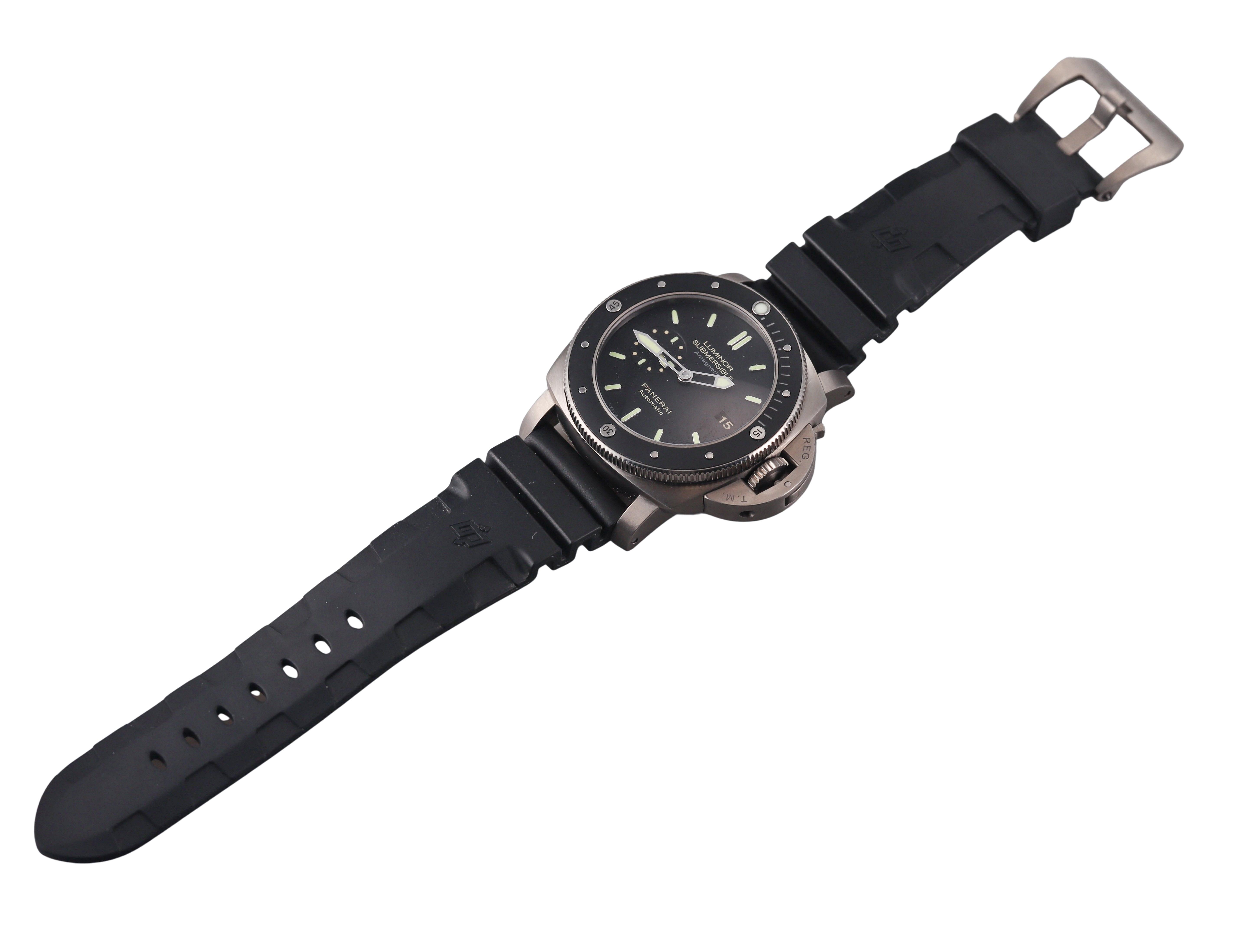 Panerai Luminor Submersible Amagnetic Titanium Watch PAM00389