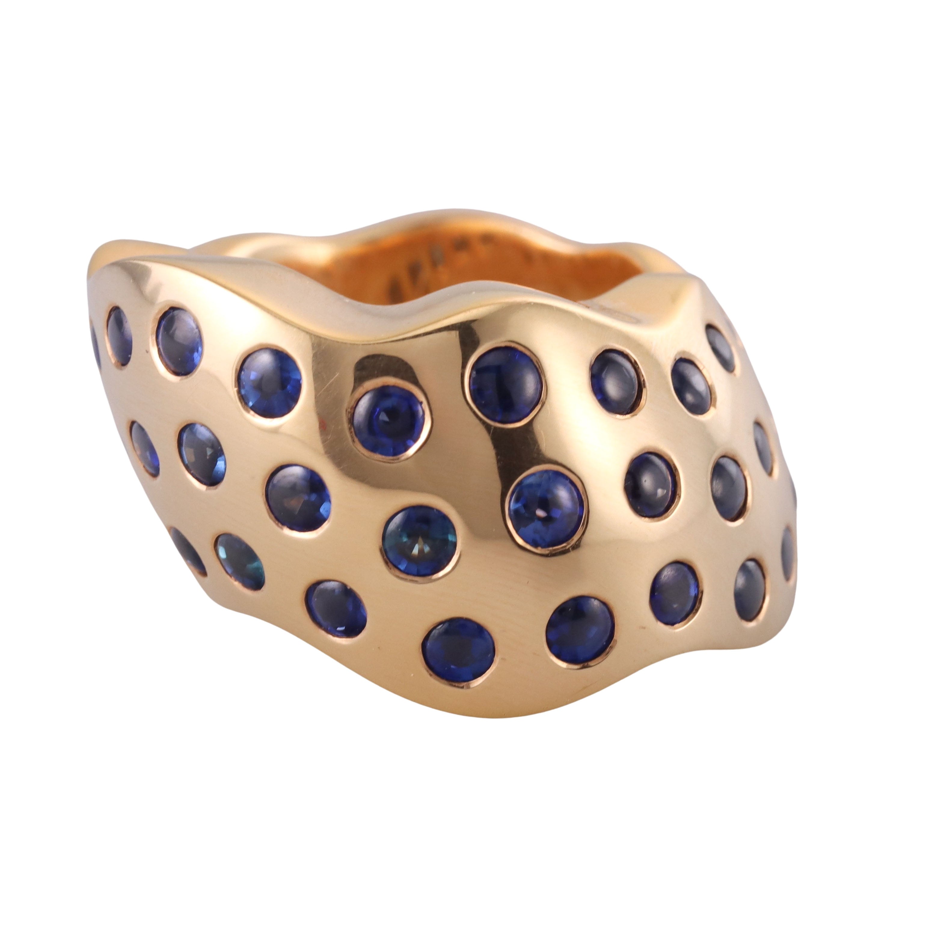 Vhernier Sapphire Gold Ring