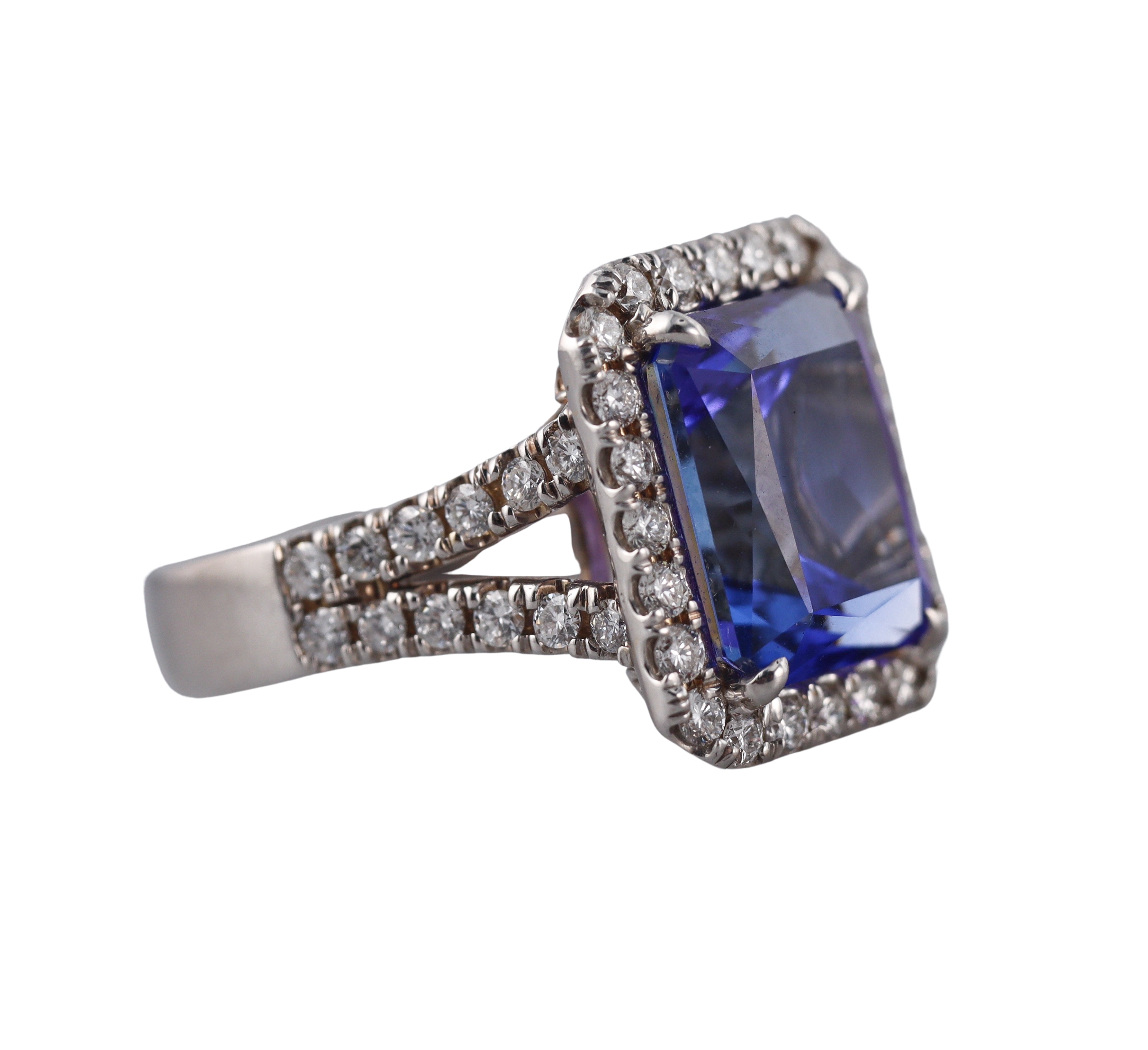 9.49ct Tanzanite Diamond Gold Ring