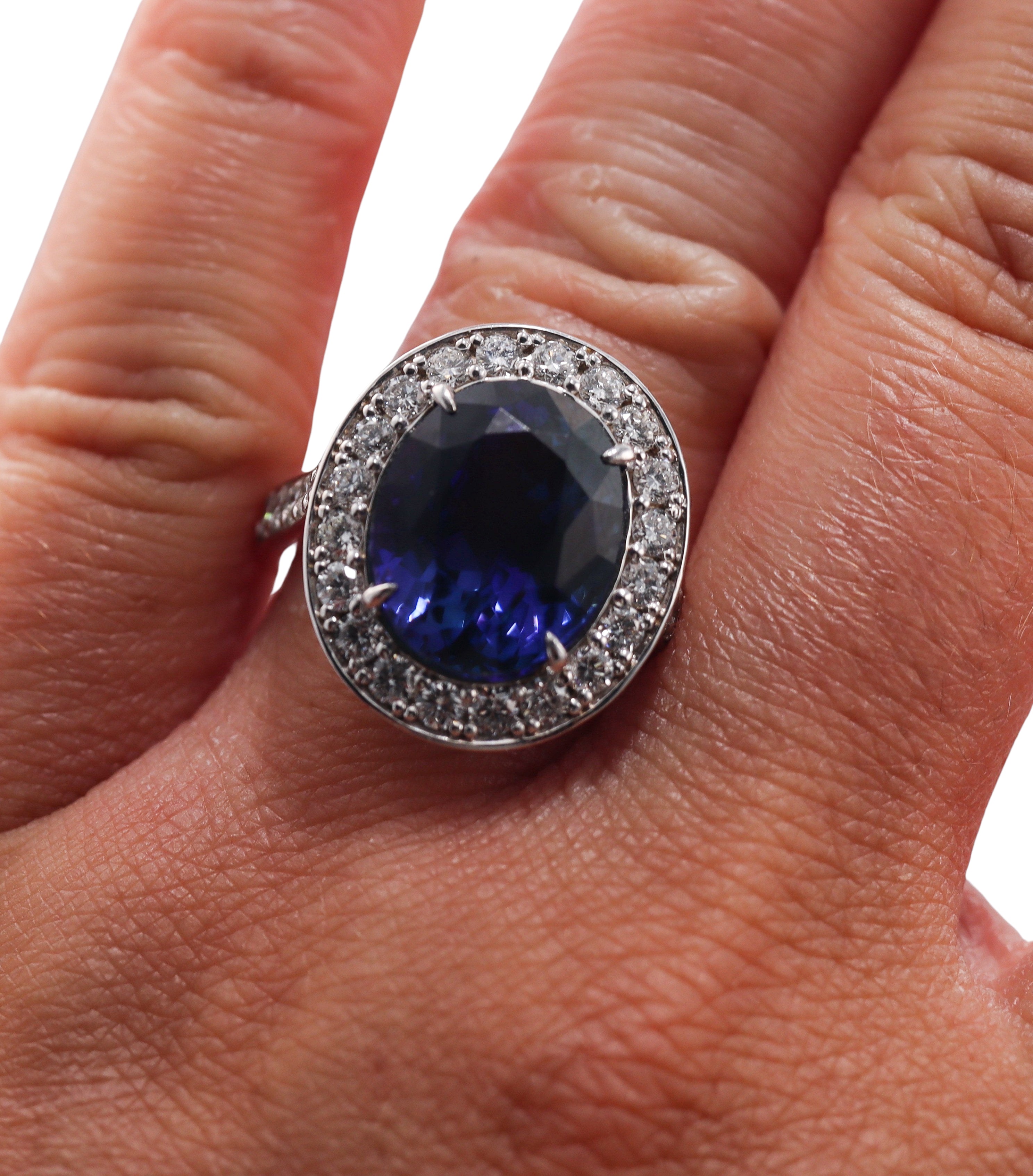 8.24ct Tanzanite Diamond Gold Ring