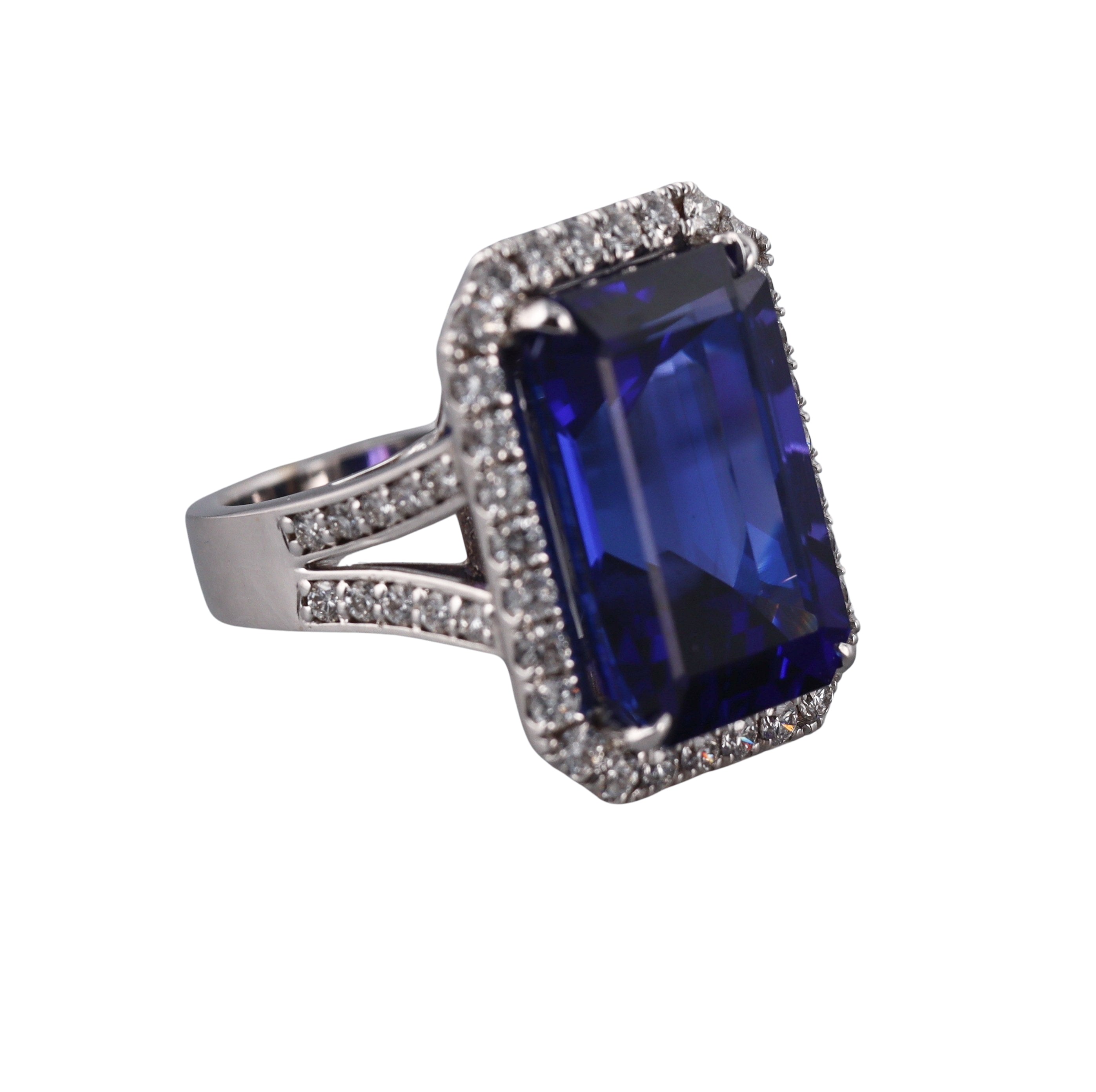 20ct Tanzanite Diamond Gold Ring