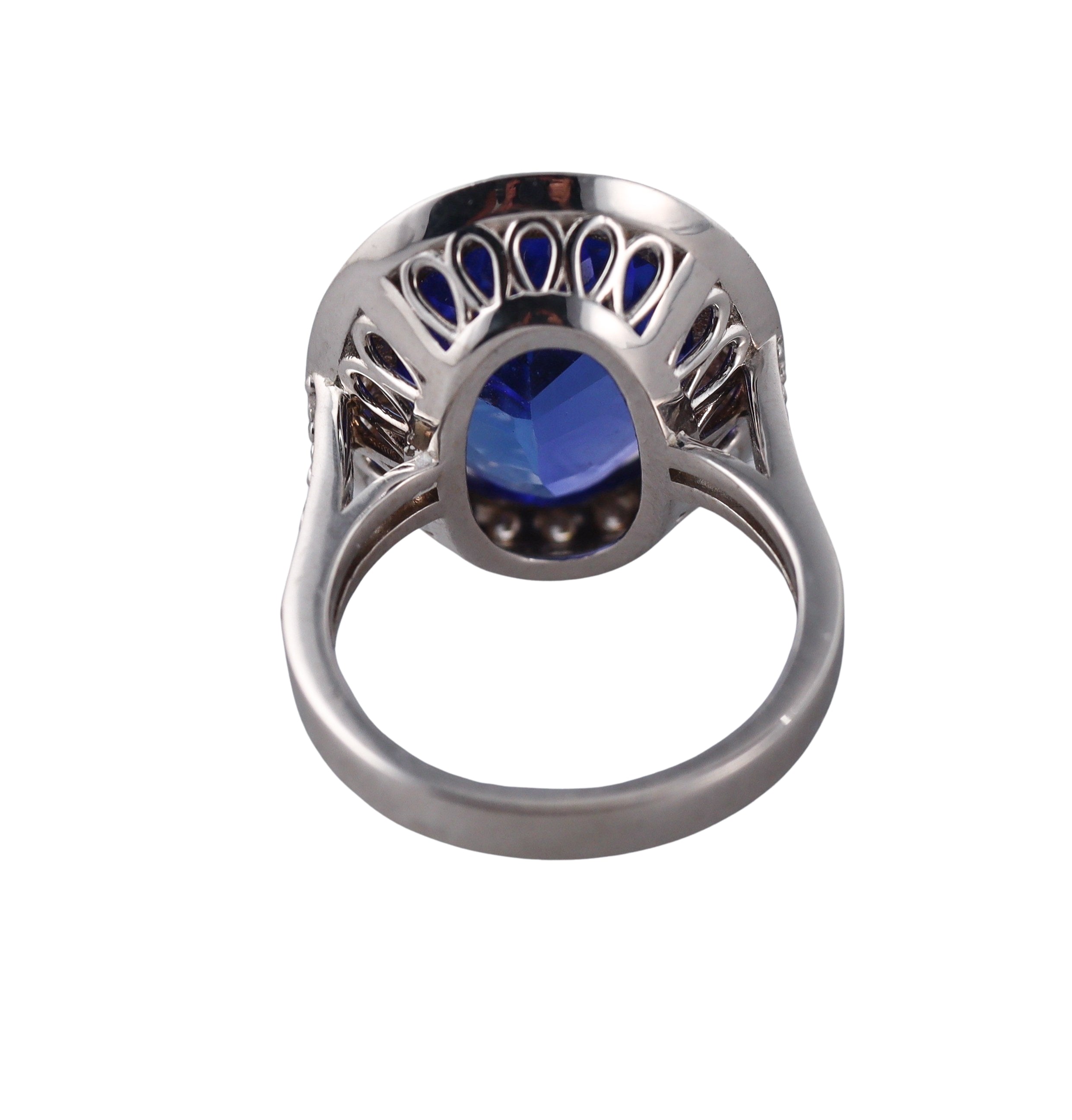 10.76ct Tanzanite Diamond Gold Ring