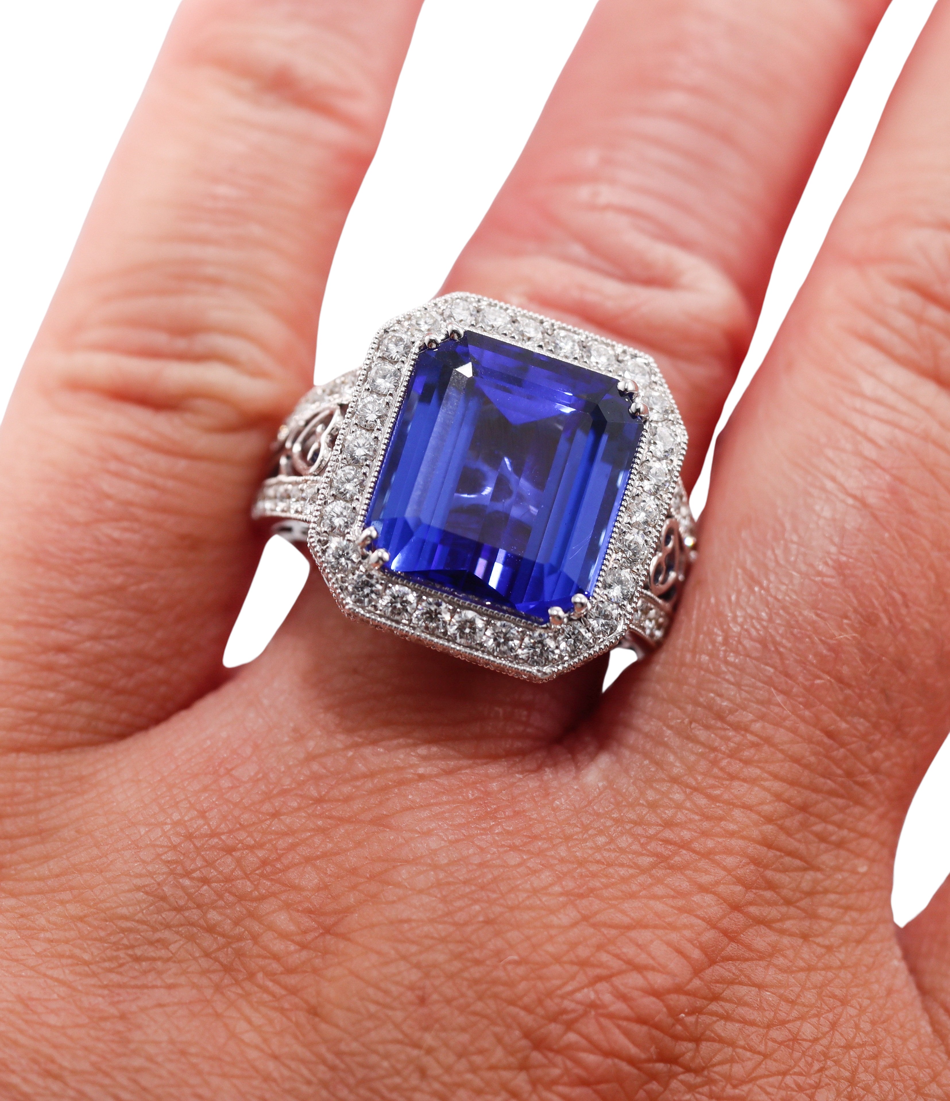 10.69ct Tanzanite Diamond Gold Ring