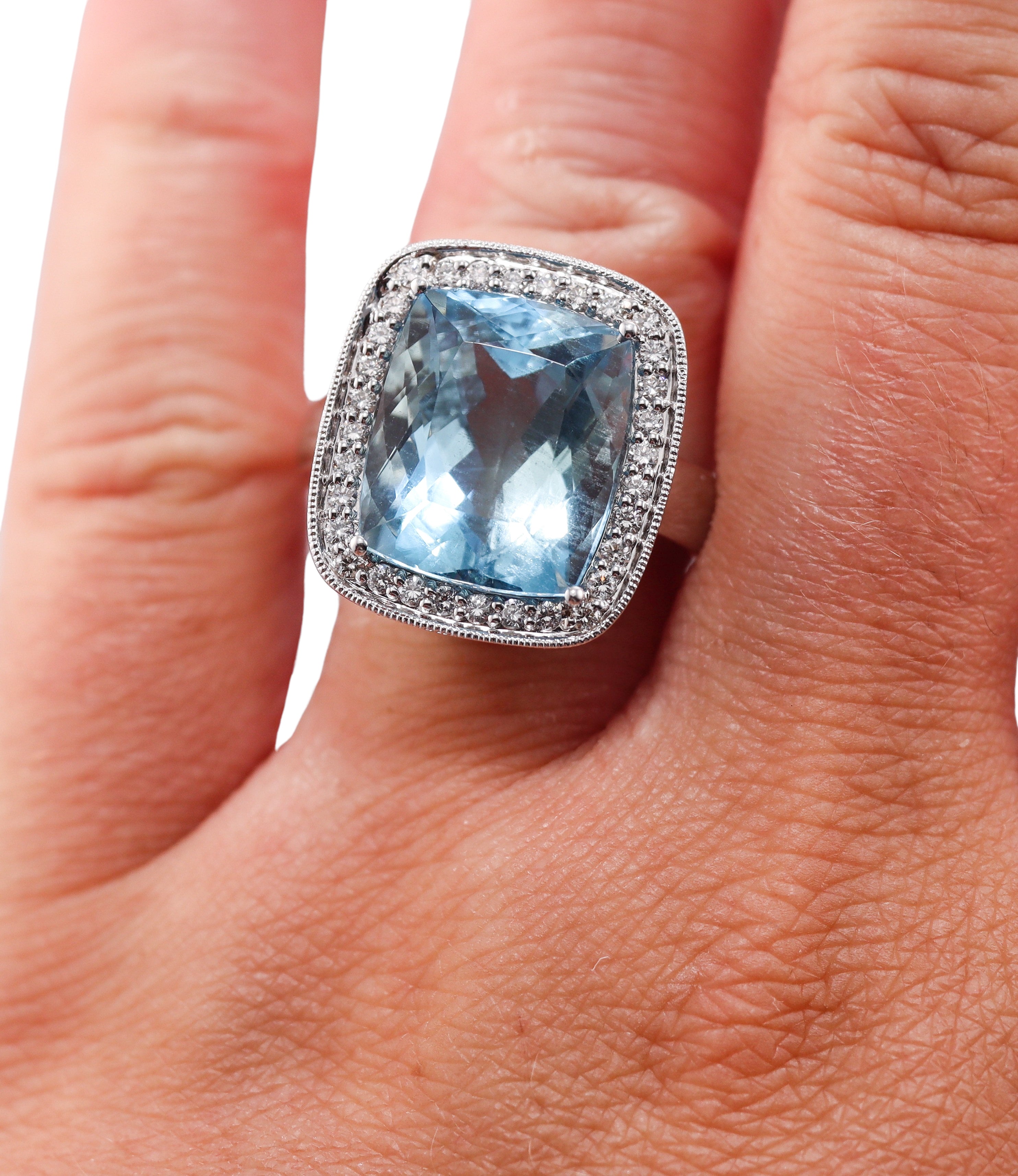 10.22ct Aquamarine Diamond Gold Ring