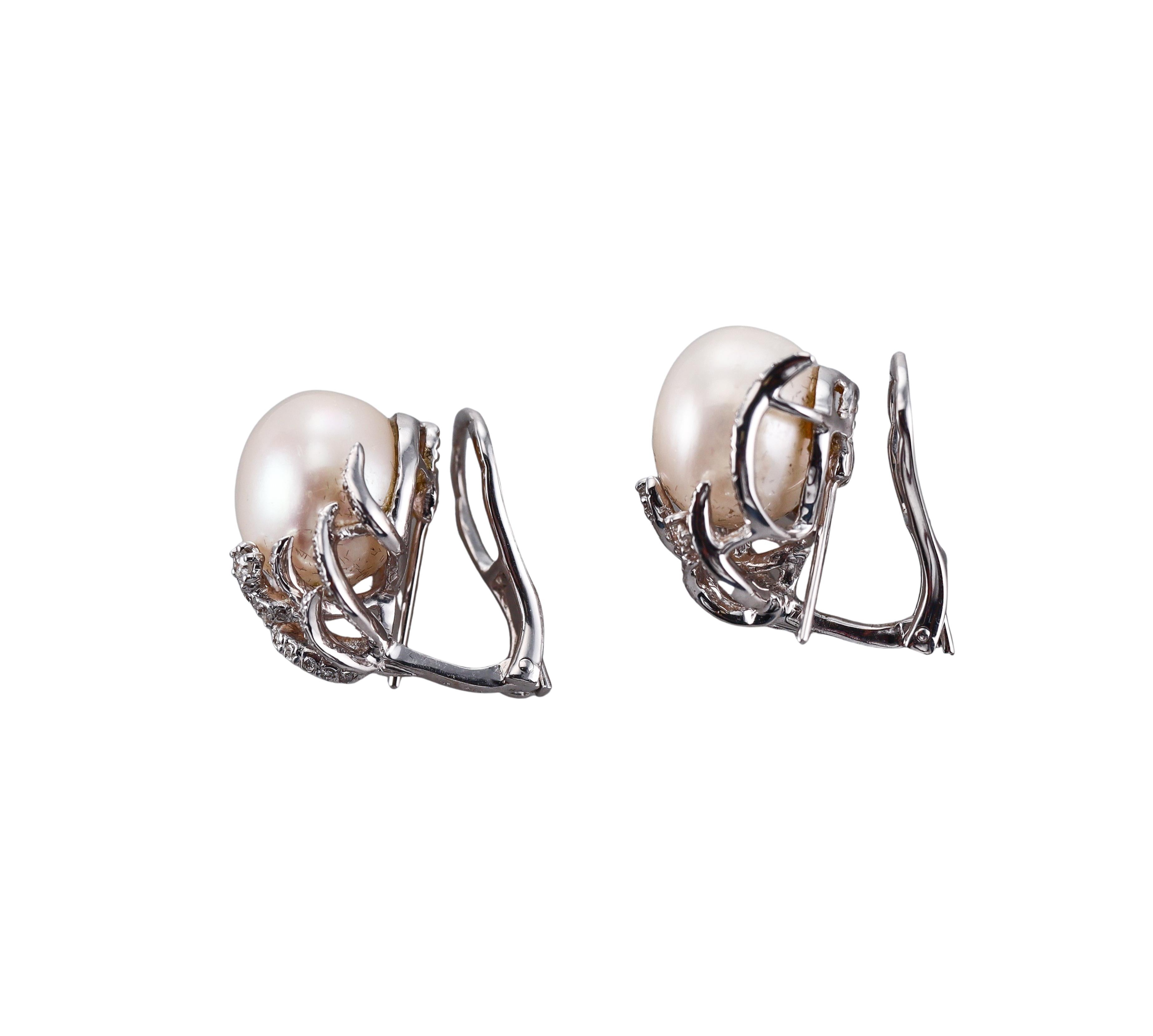 South Sea Pearl Diamond Gold Earrings
