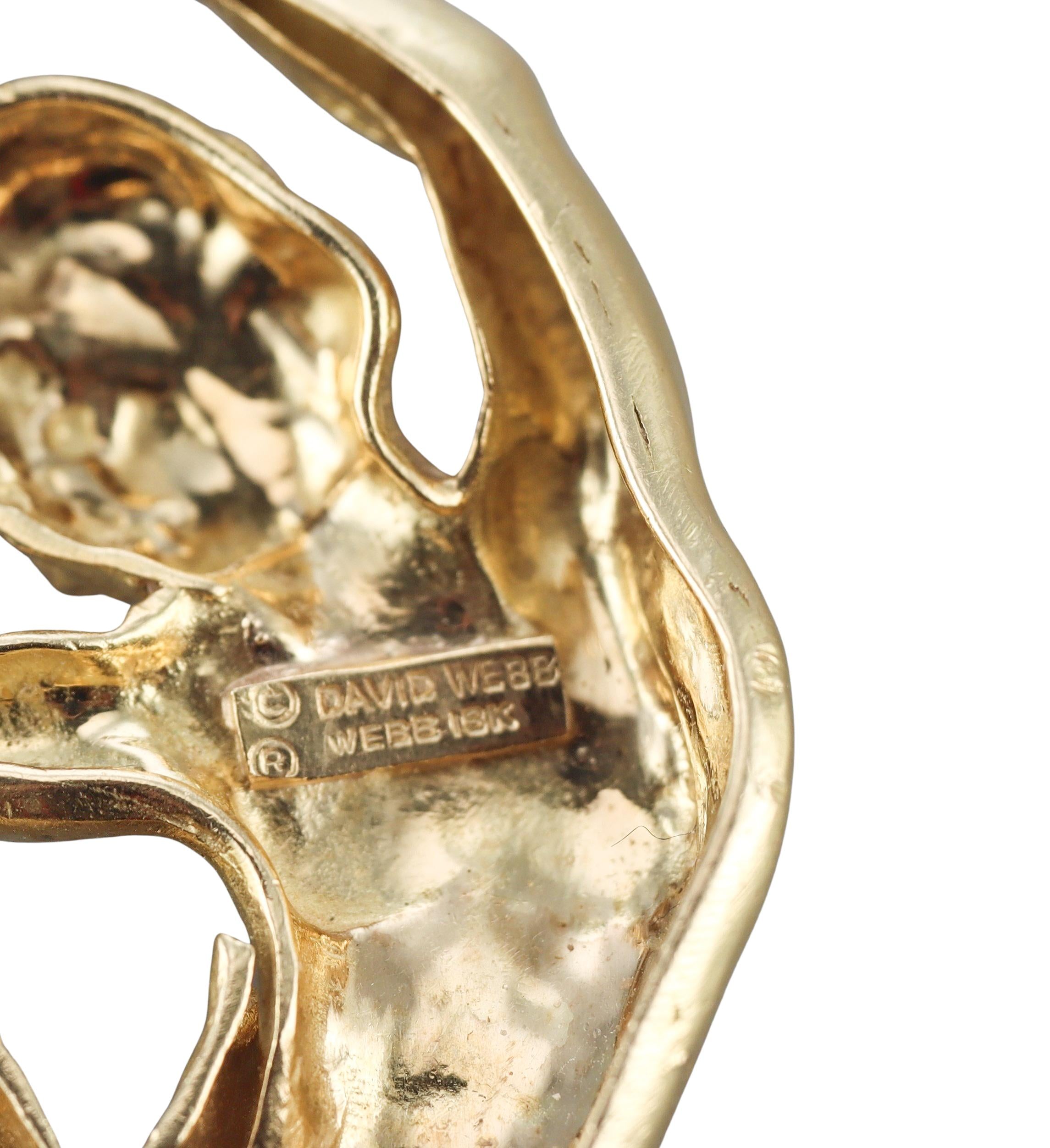 David Webb Aquarius Zodiac Sign Gold Pendant