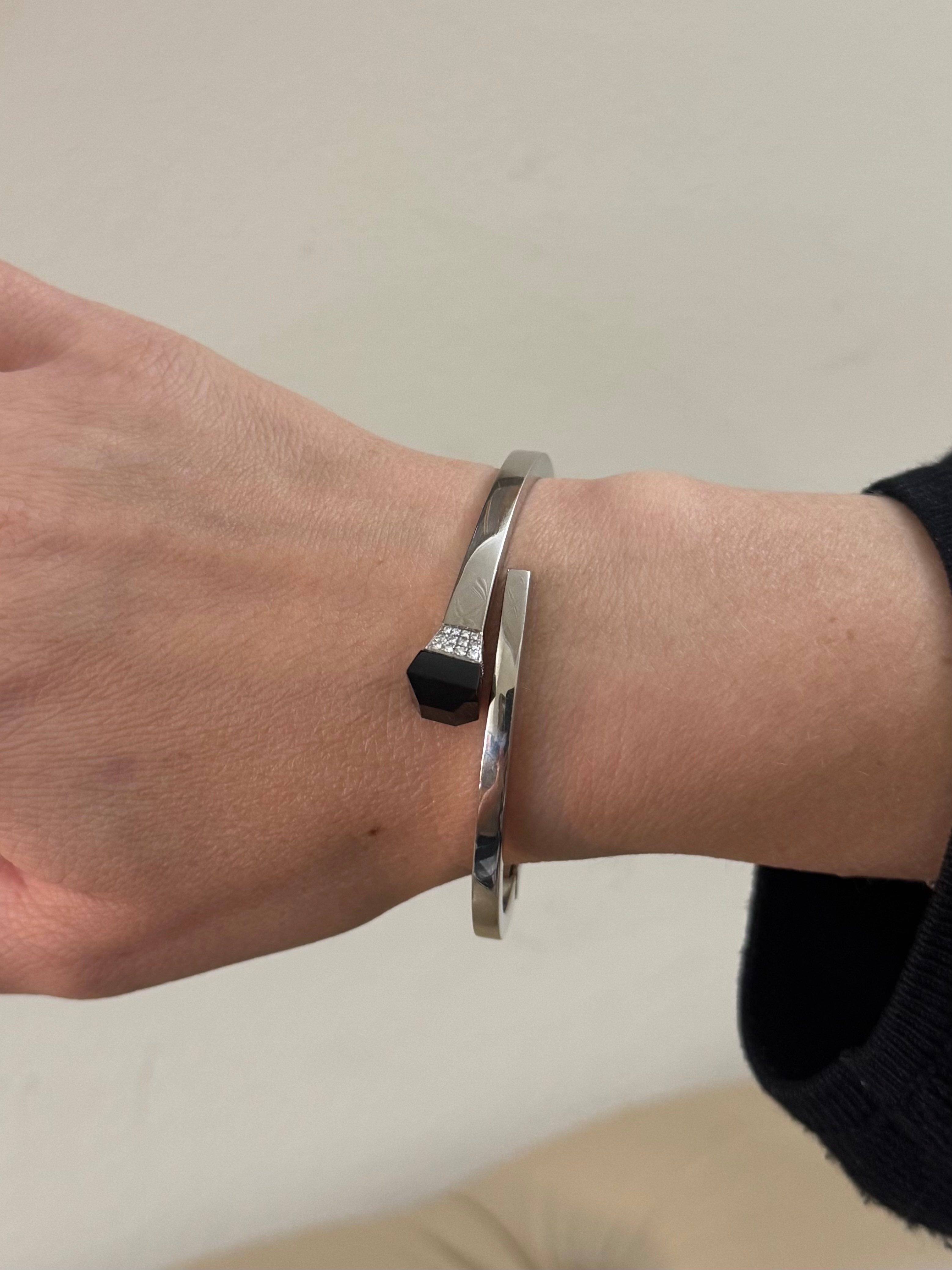 Gucci Chiodo Diamond Onyx Gold Nail Bracelet