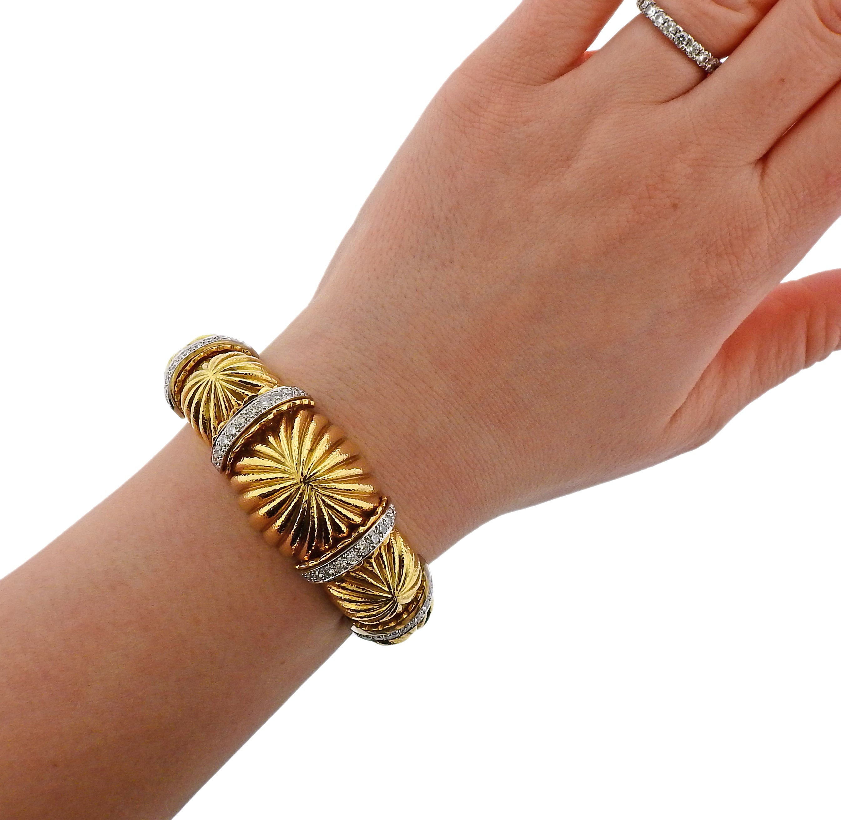 David Webb Fluted Dome Diamond Gold Platinum Bracelet - Oak Gem