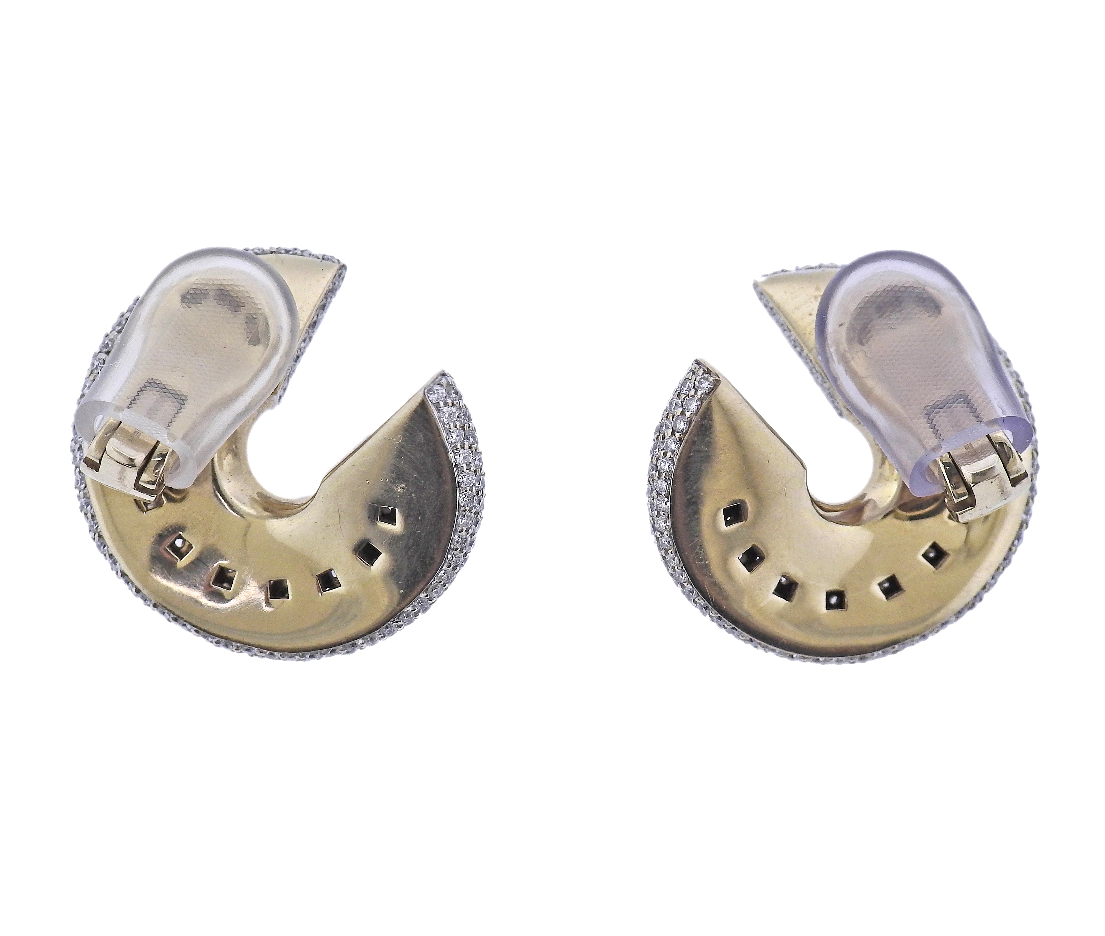 Vhernier Verso Diamond Gold Earrings